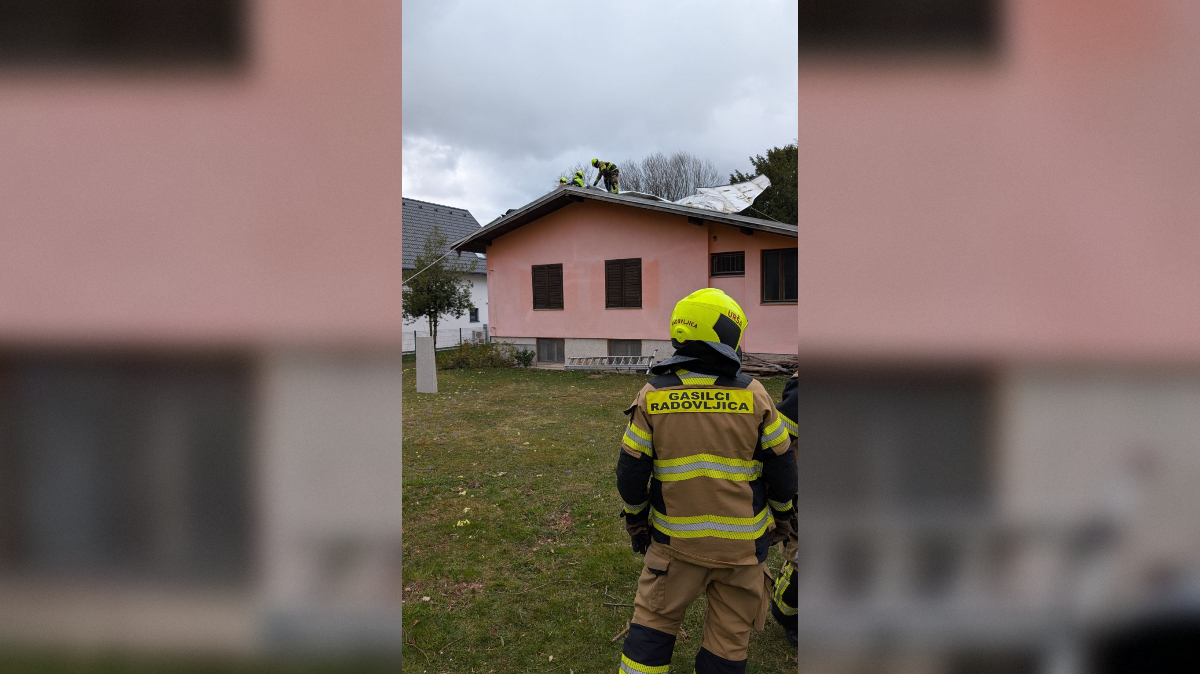 Posledice silovitega vetra v Radovljici in okolici