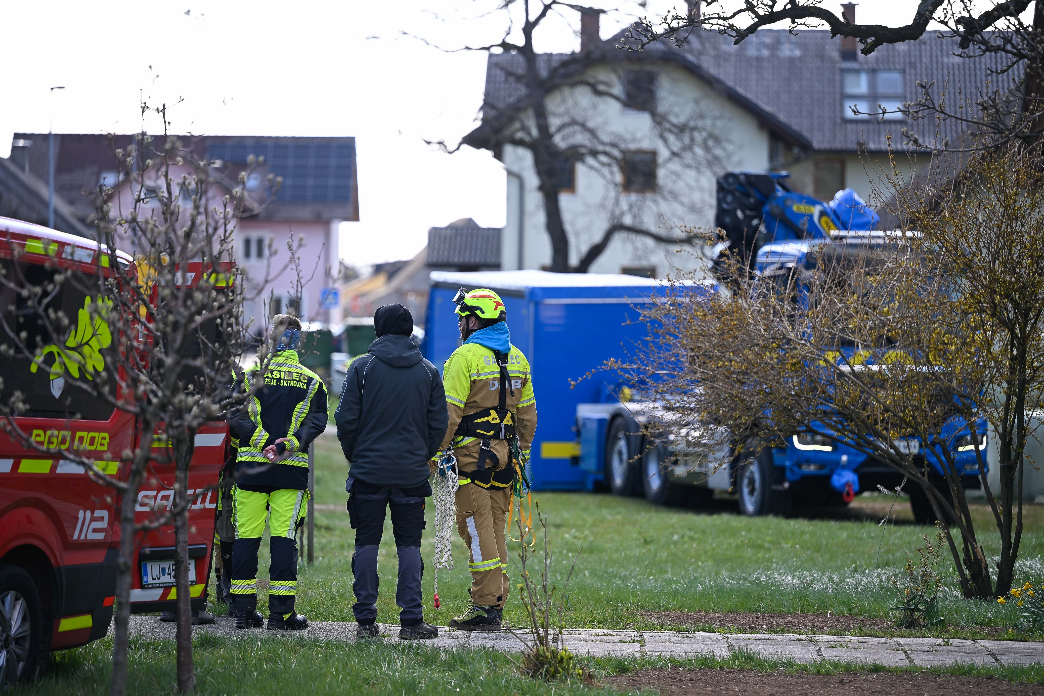 Gasilci v Žirovnici po vetrolomu