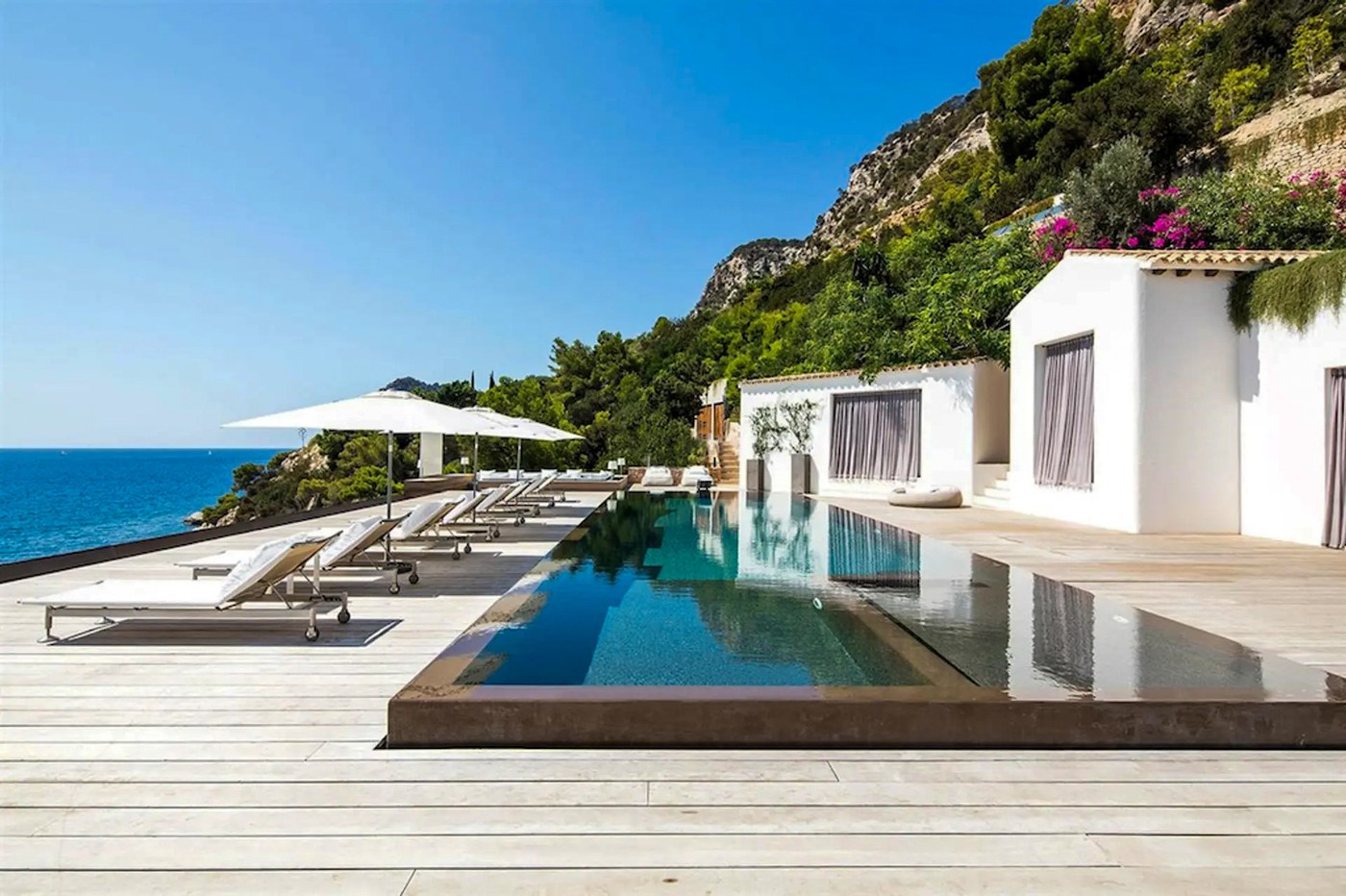 luskuzna hiša na Ibizi