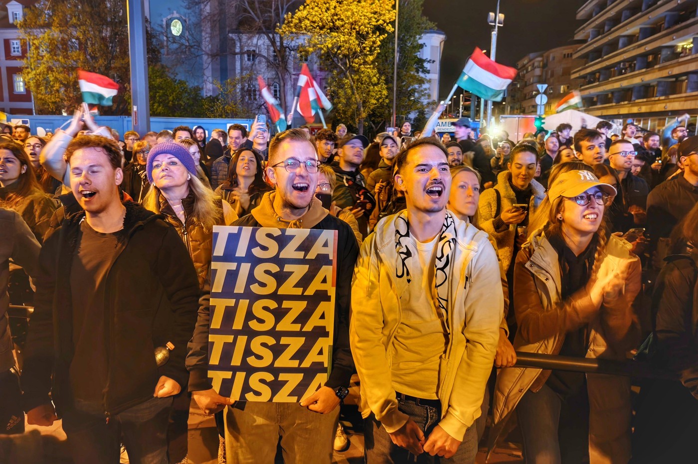 Veslje podpornikov Tisze