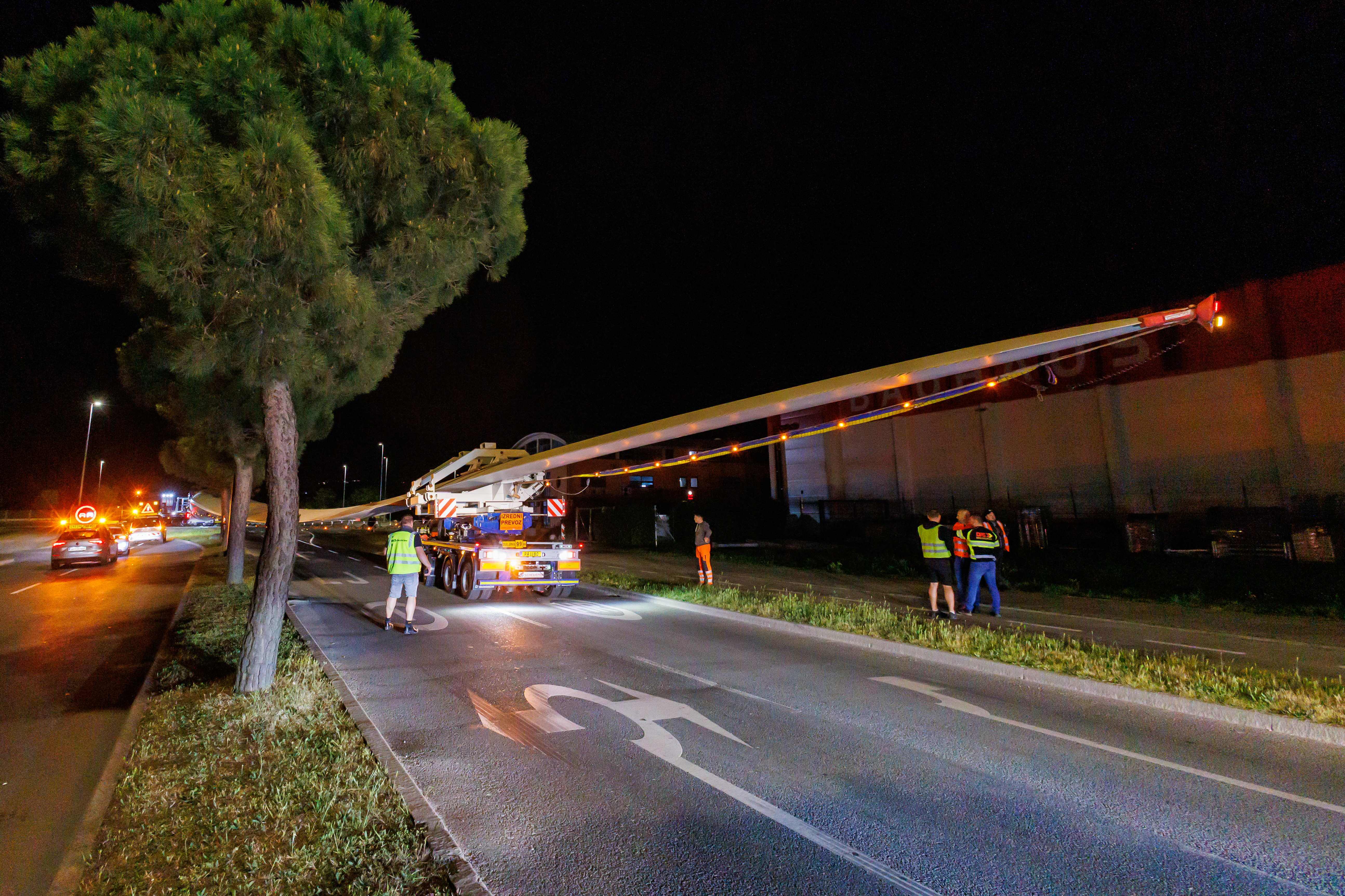 Izredni prevoz vetrnice