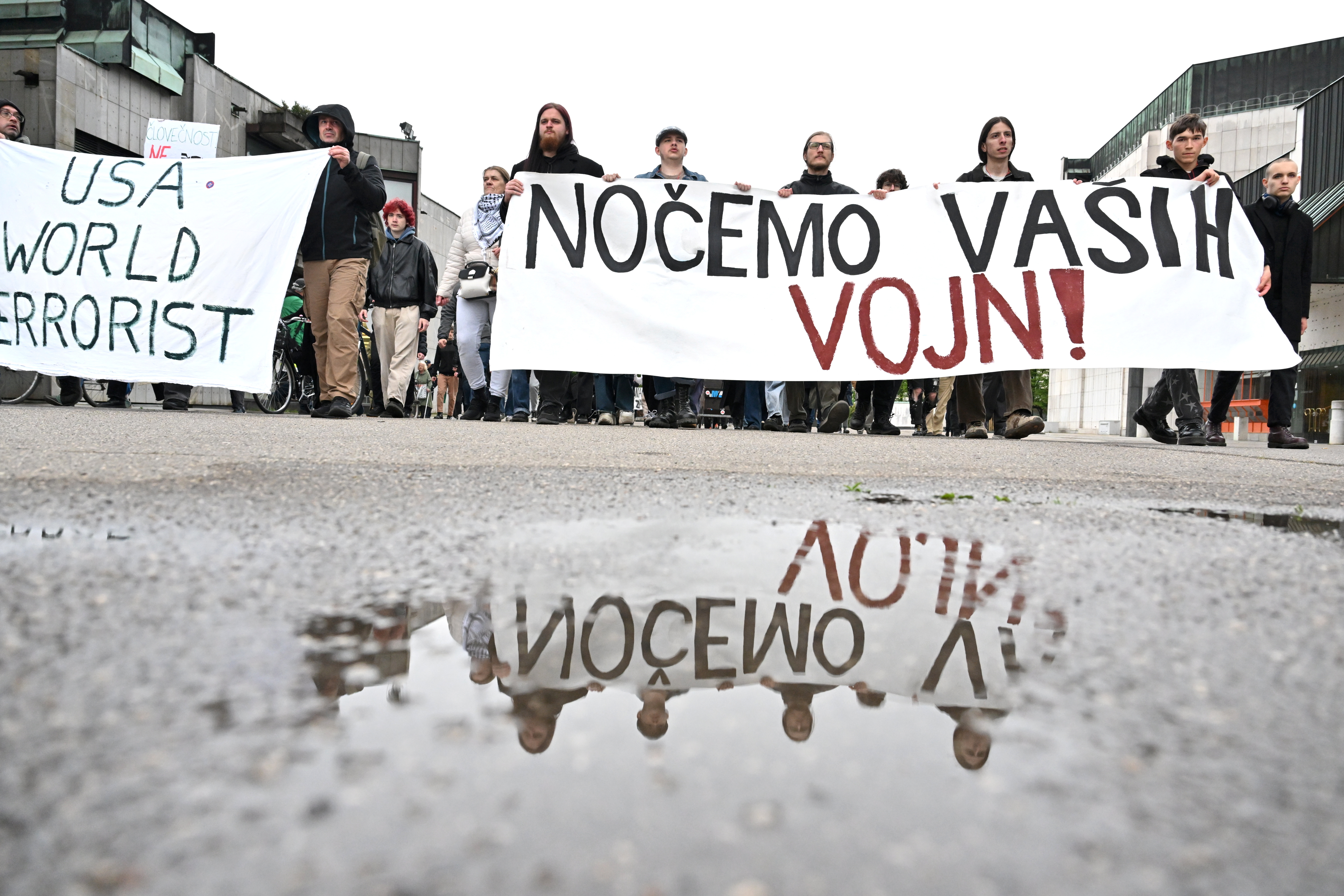 Protest Nočemo vaših vojn