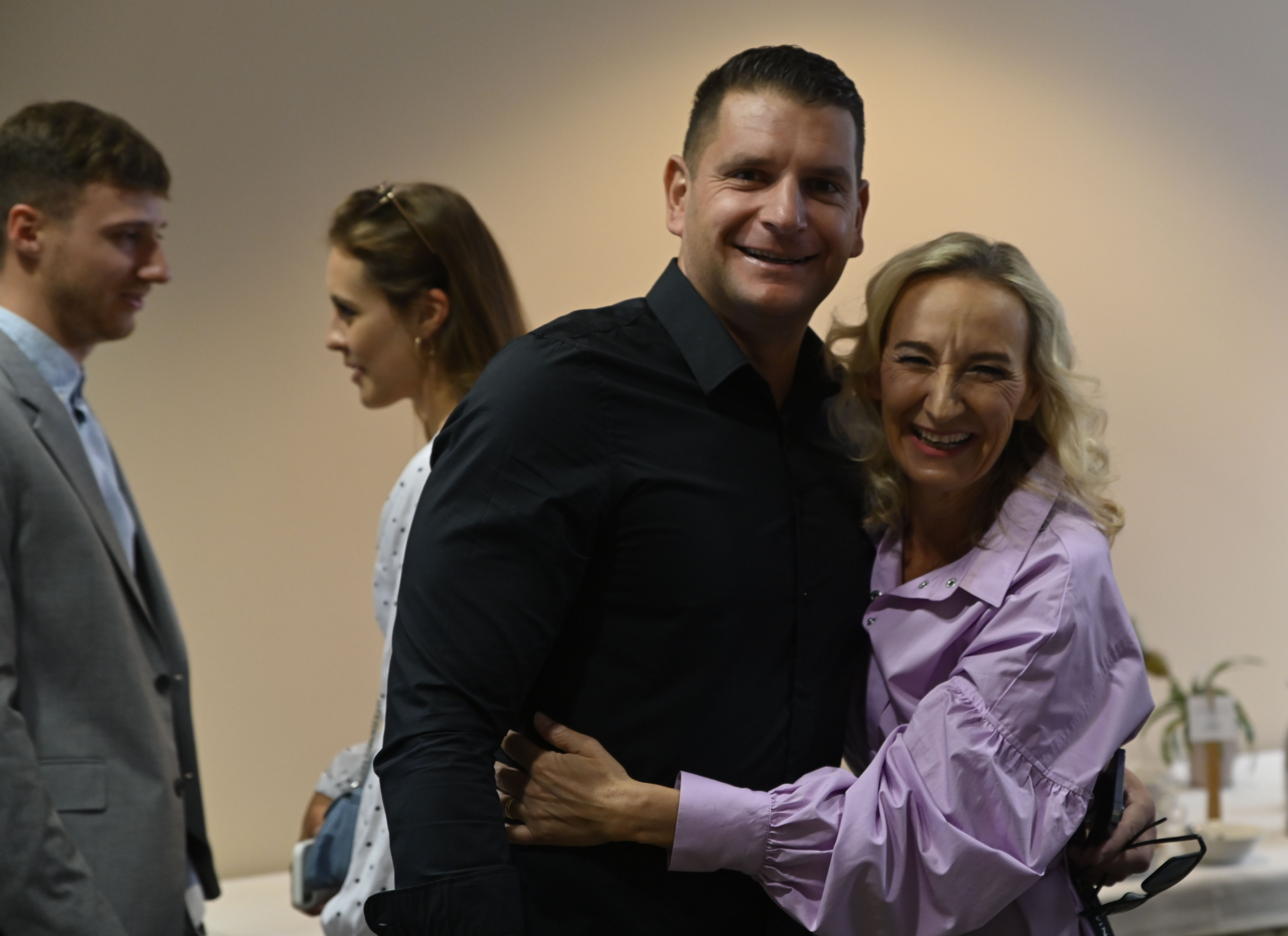 Slovenija, Ljubljana, 10.08.2022, 10. avgust 2022Sabina  Senčar kandidatka za predsednico republike se predstavlja v GHD Union. Politika, Zoran Stevanovič, ljudje,Foto:Žiga Živulović jr./Bobo