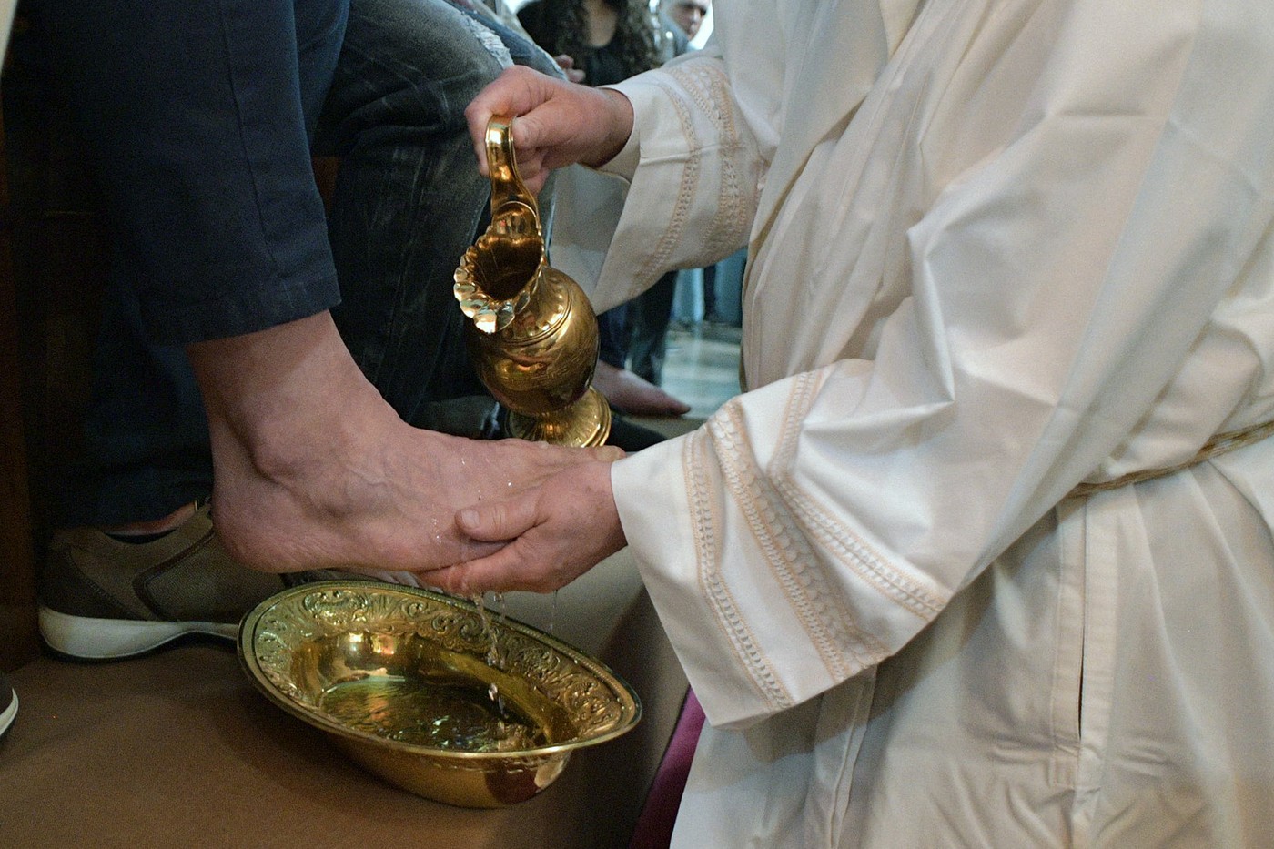 Umivanje nog na veliki četrtek v Vatikanu