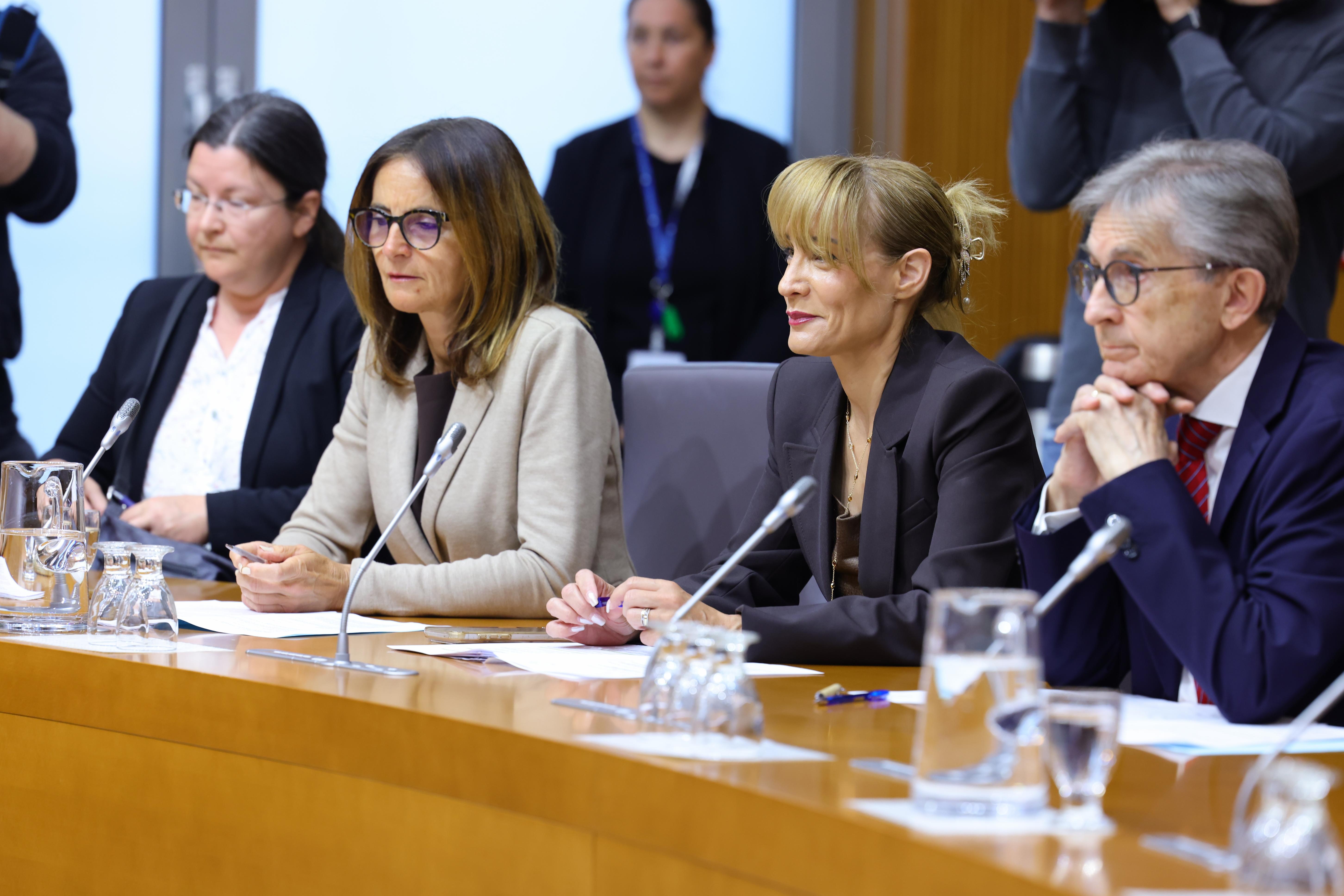 Prva seja kolegija DZ