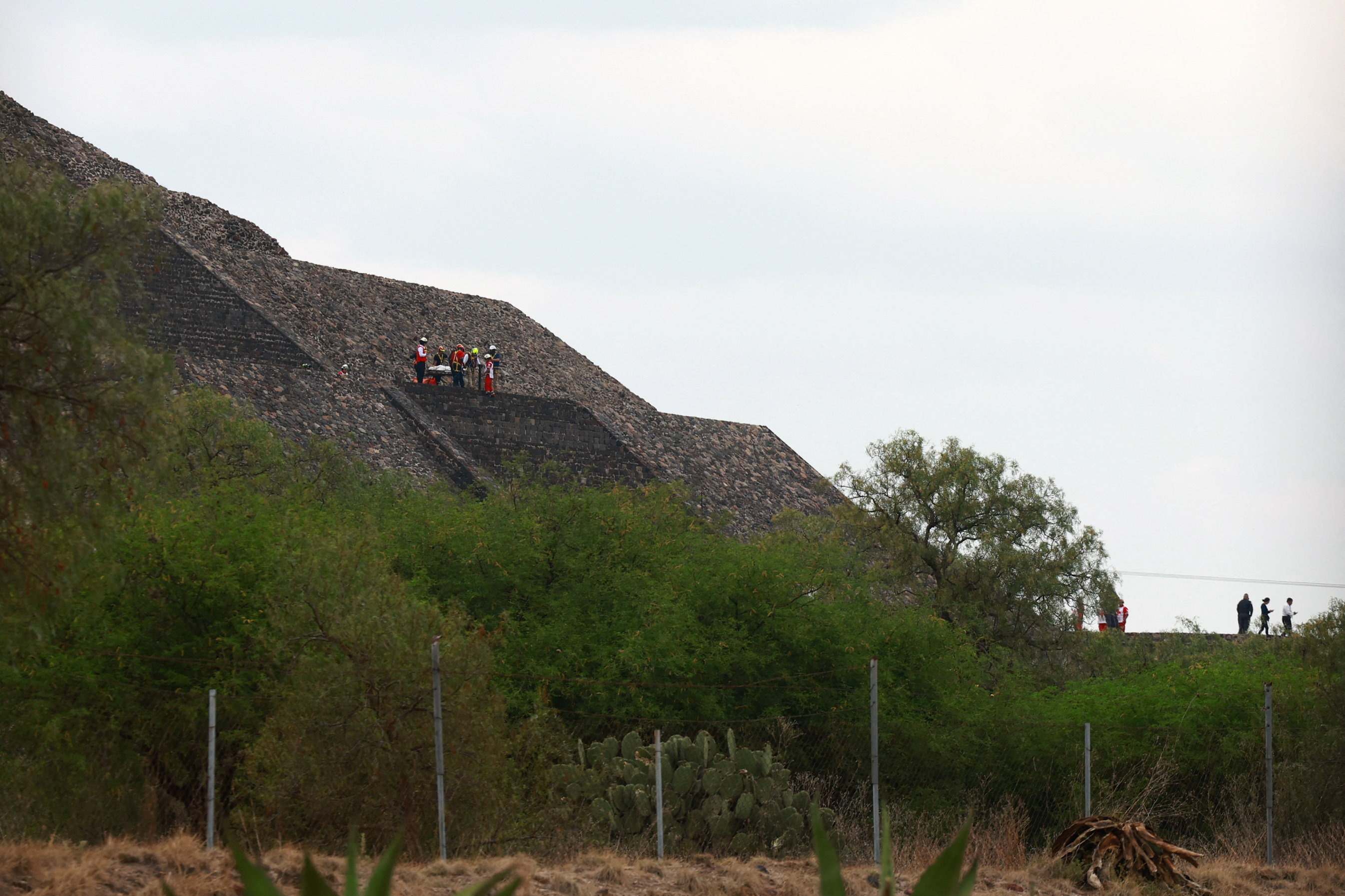 Streljanje na piramidah v Mehiki