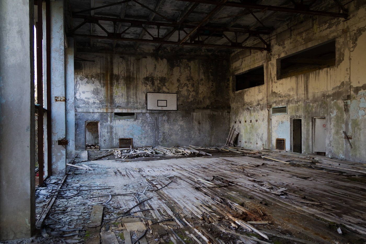 Šolska telovadnica nekdanje šole v Pripjatu