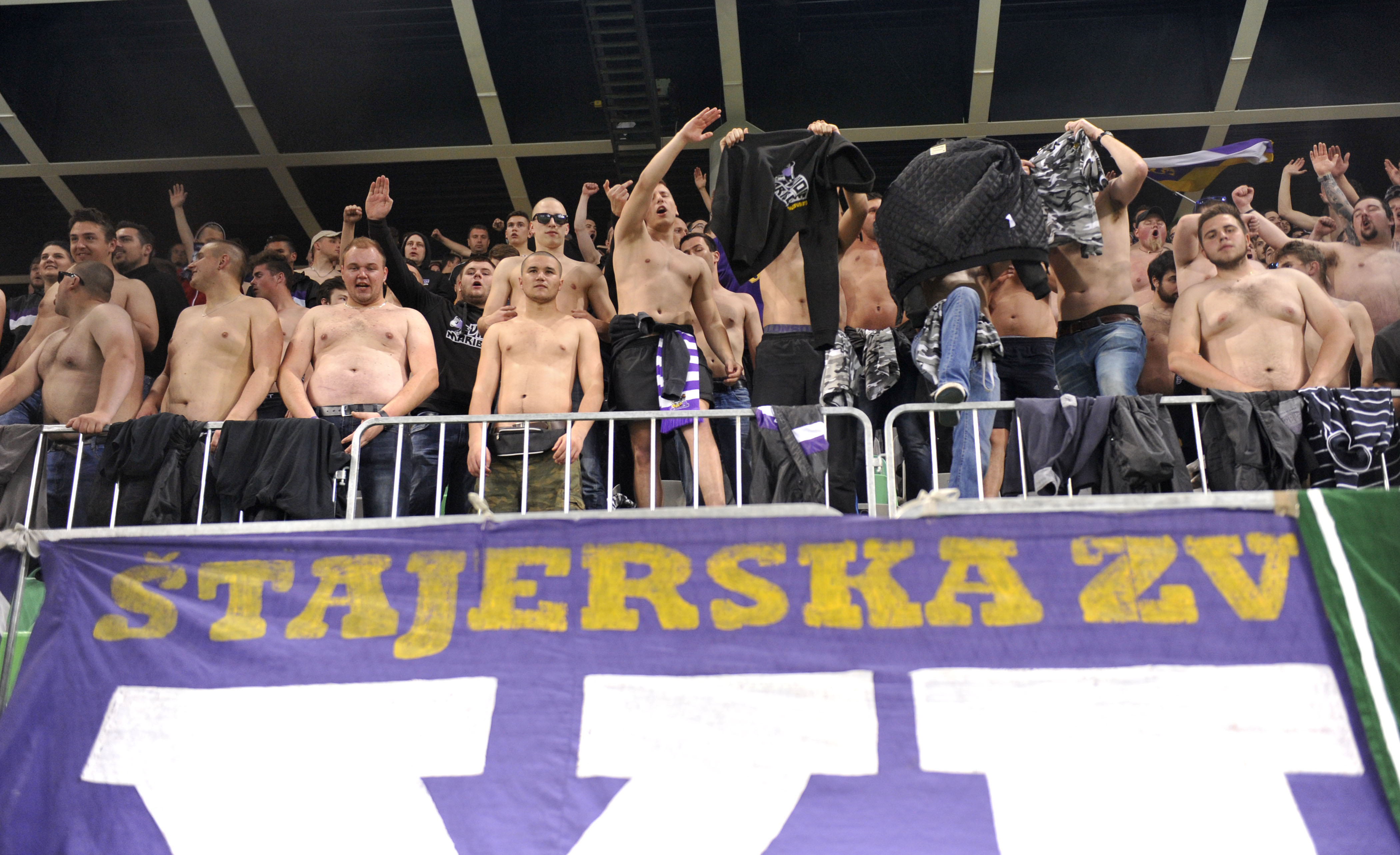 Slovenija, Ljubljana, 07.05.2016,Nogometasi Olimpije in Maribora igrajo na tekmi prve lige