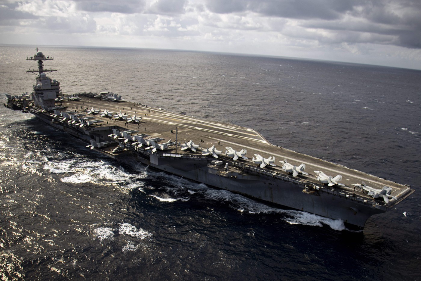 Letalonosilka USS Gerald R Ford