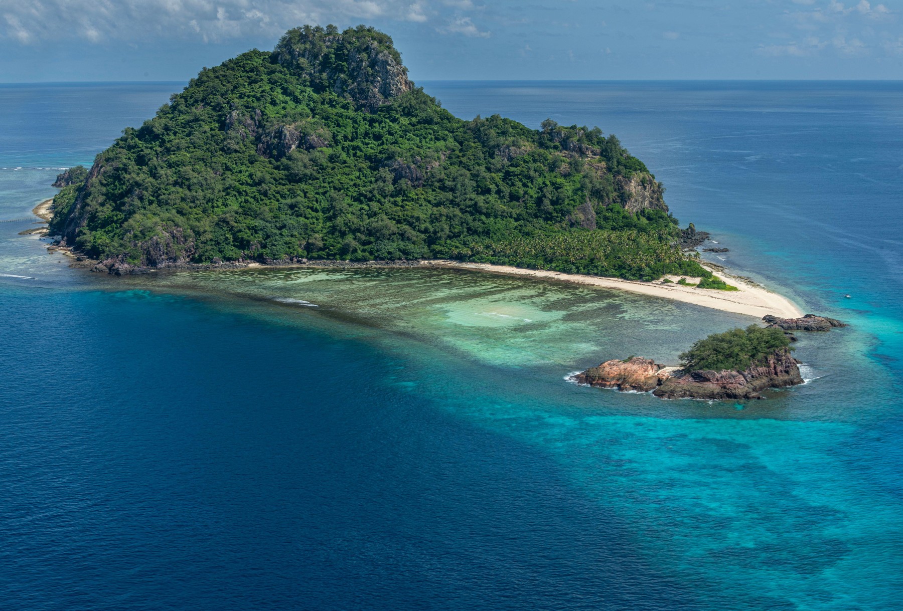 Otok Monuriki ob obali Fidžija