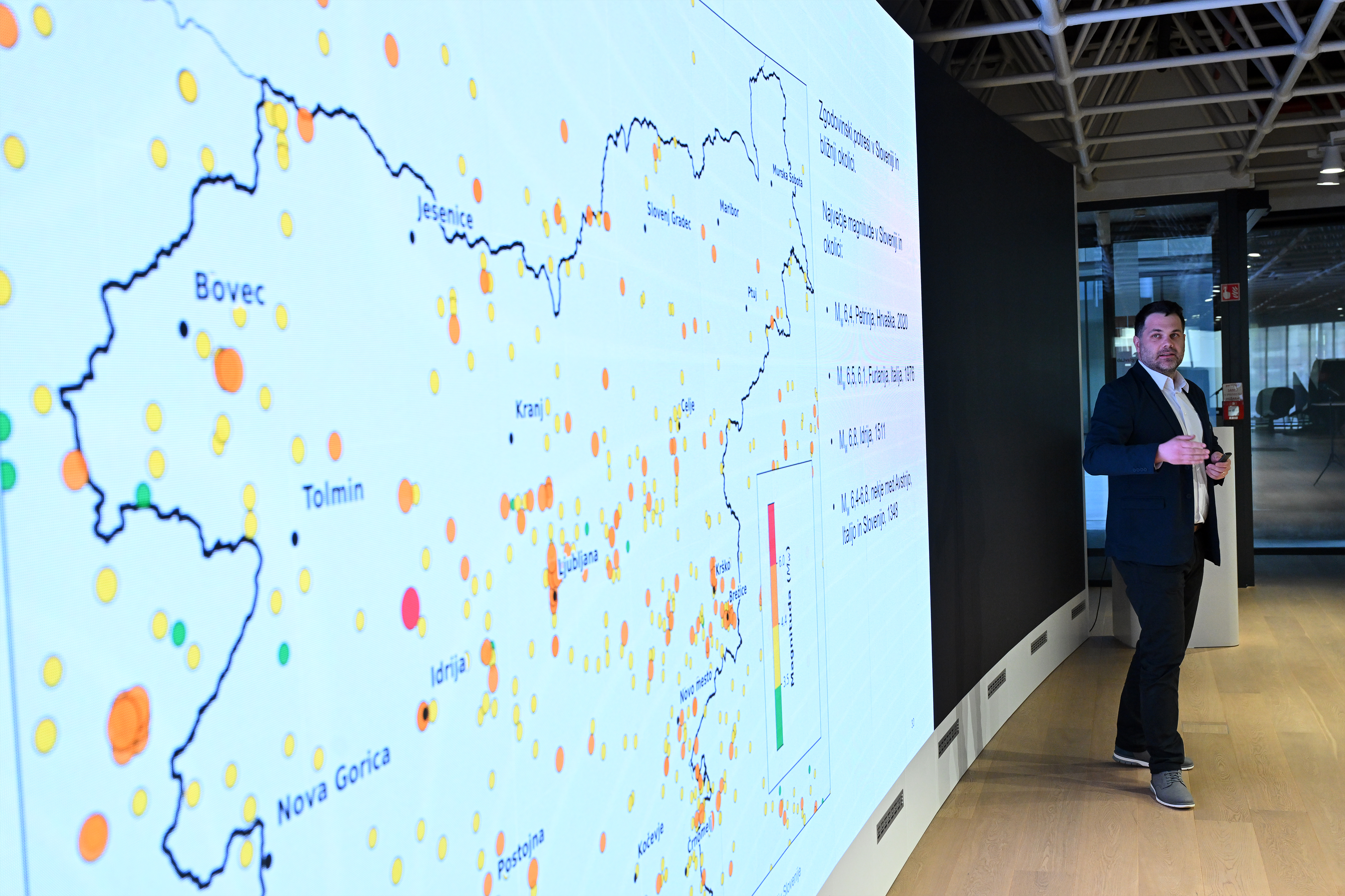 Dogodek v organizaciji Slovenskega zavarovalnega združenja ob 131. obletnici potresa, ki je leta 1895 prizadel Ljubljano