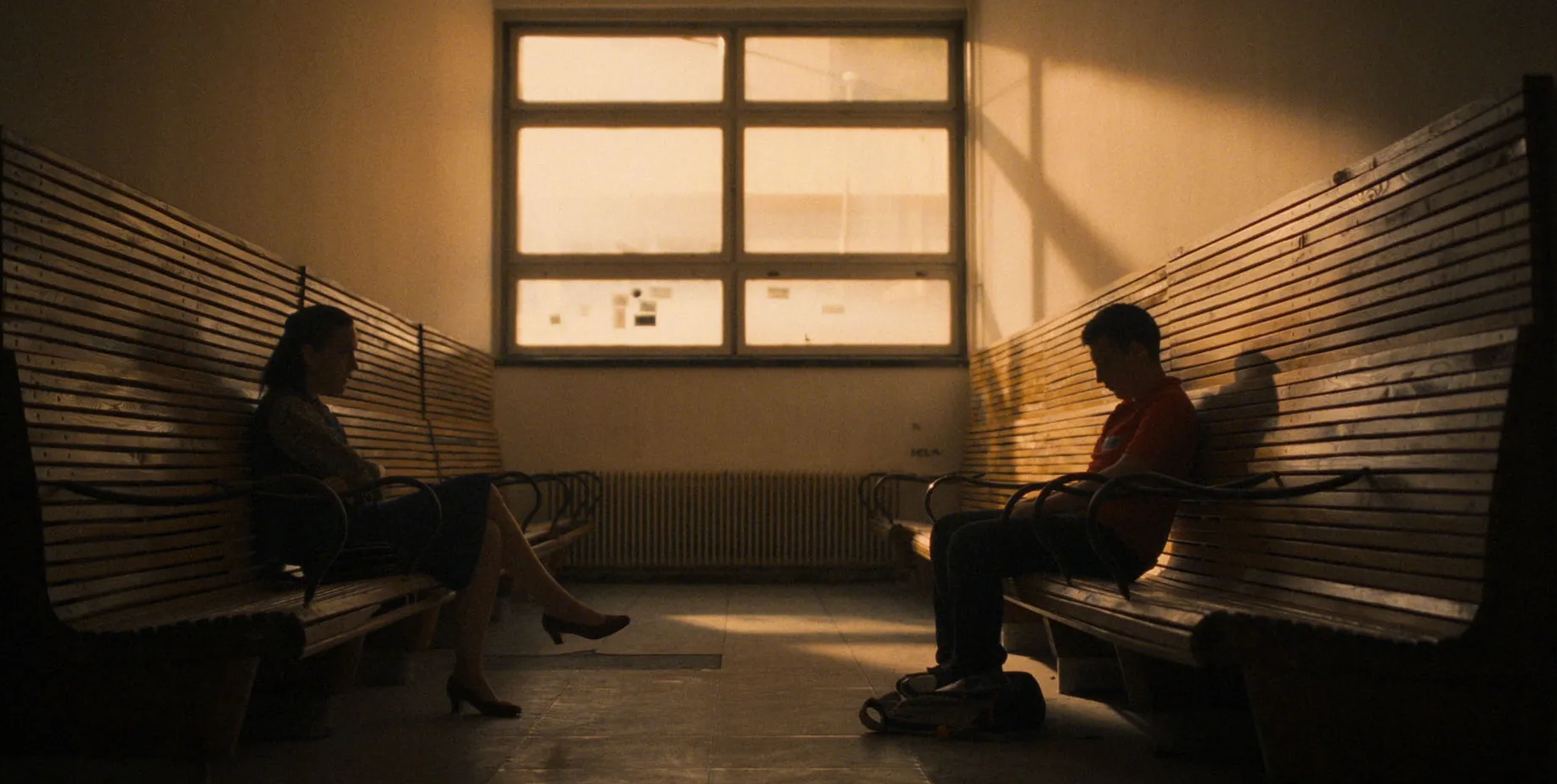 Prizor iz filma Čakam na vlak