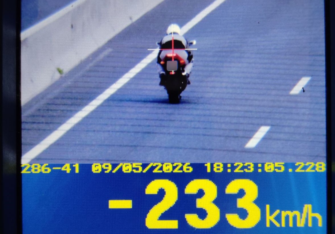 Divjanje motorista po gorenjski avtocesti