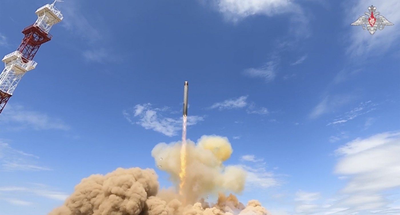 Izstrelitev ruske rakete dolgega dosega Sarmat