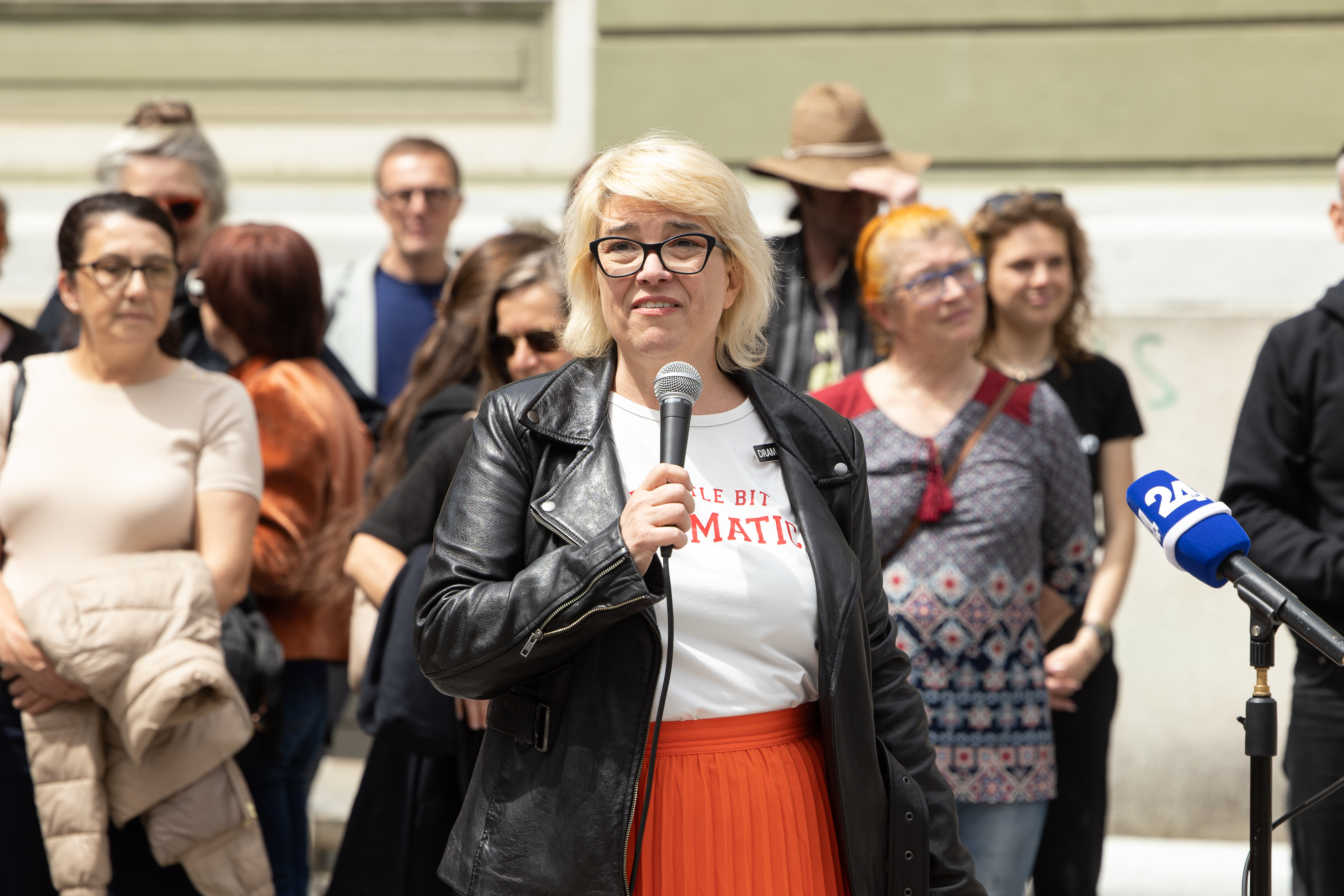 Drama v eksilu