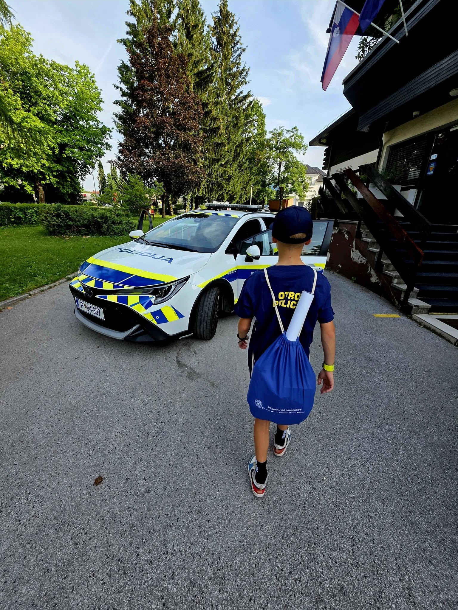 12-letni Lan je postal policist za en dan