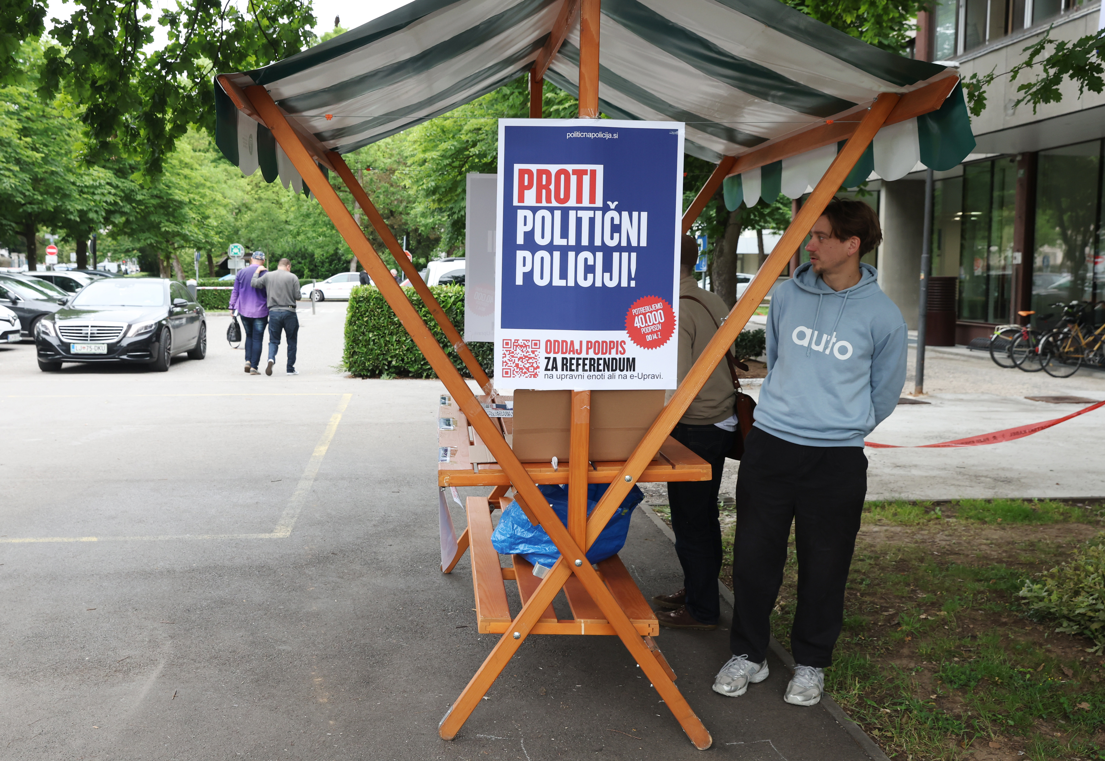 Zbiranje podpisov za referendum o noveli zakona o parlamentarni preiskavi