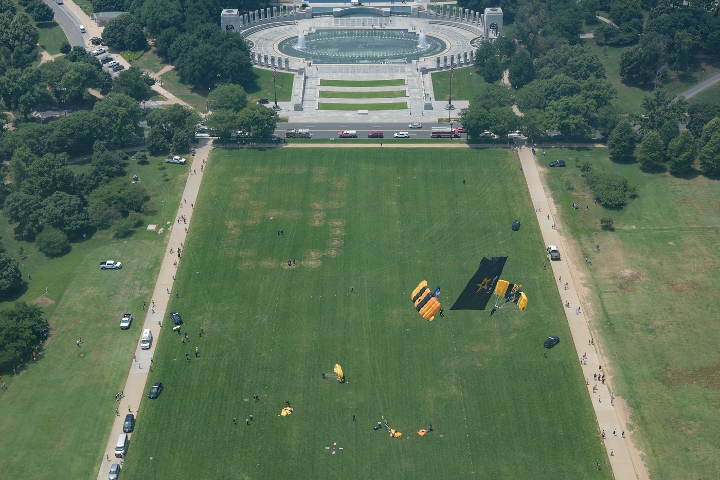 Številne 8647 v parku National Mall