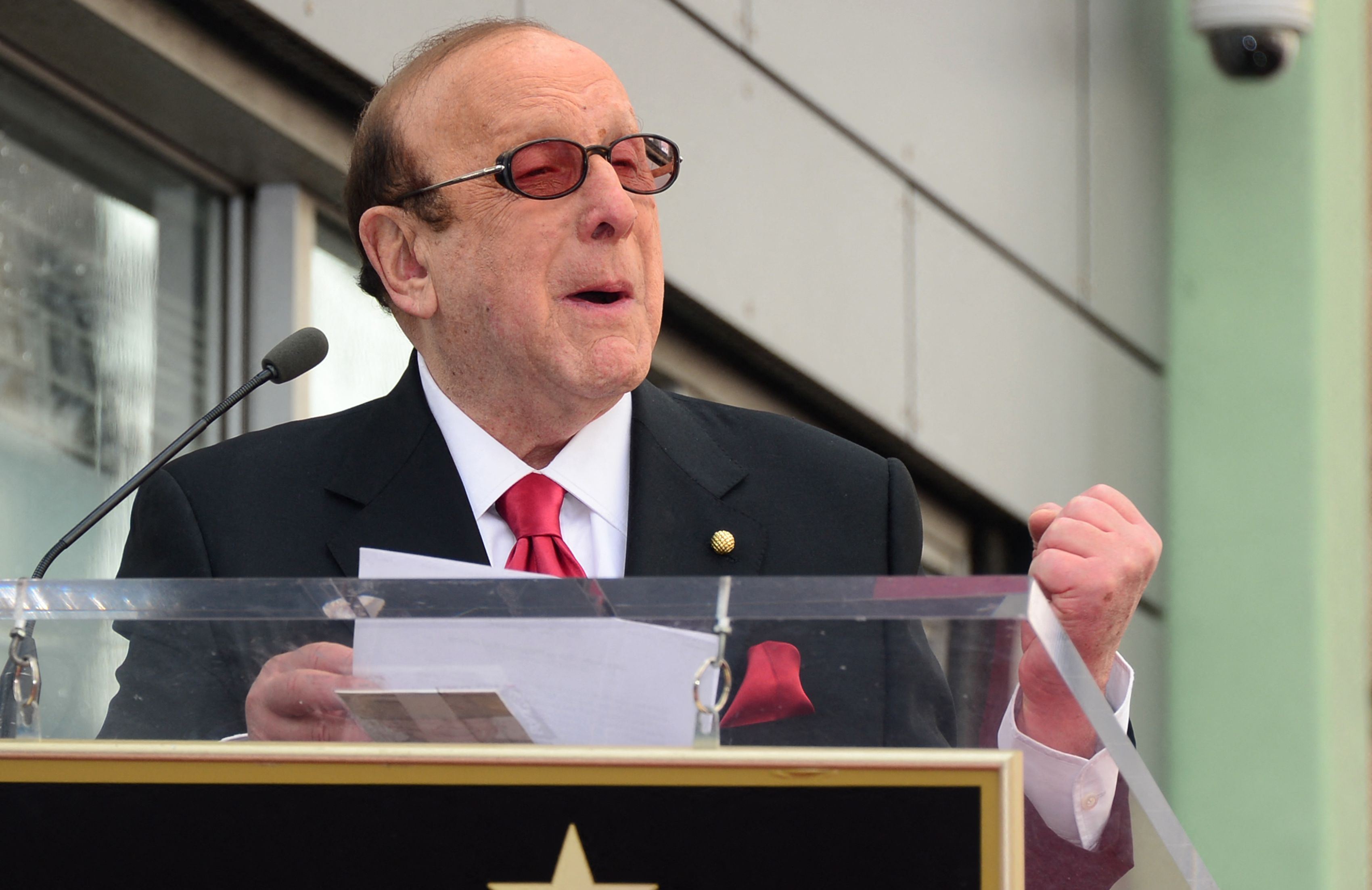 Clive Davis