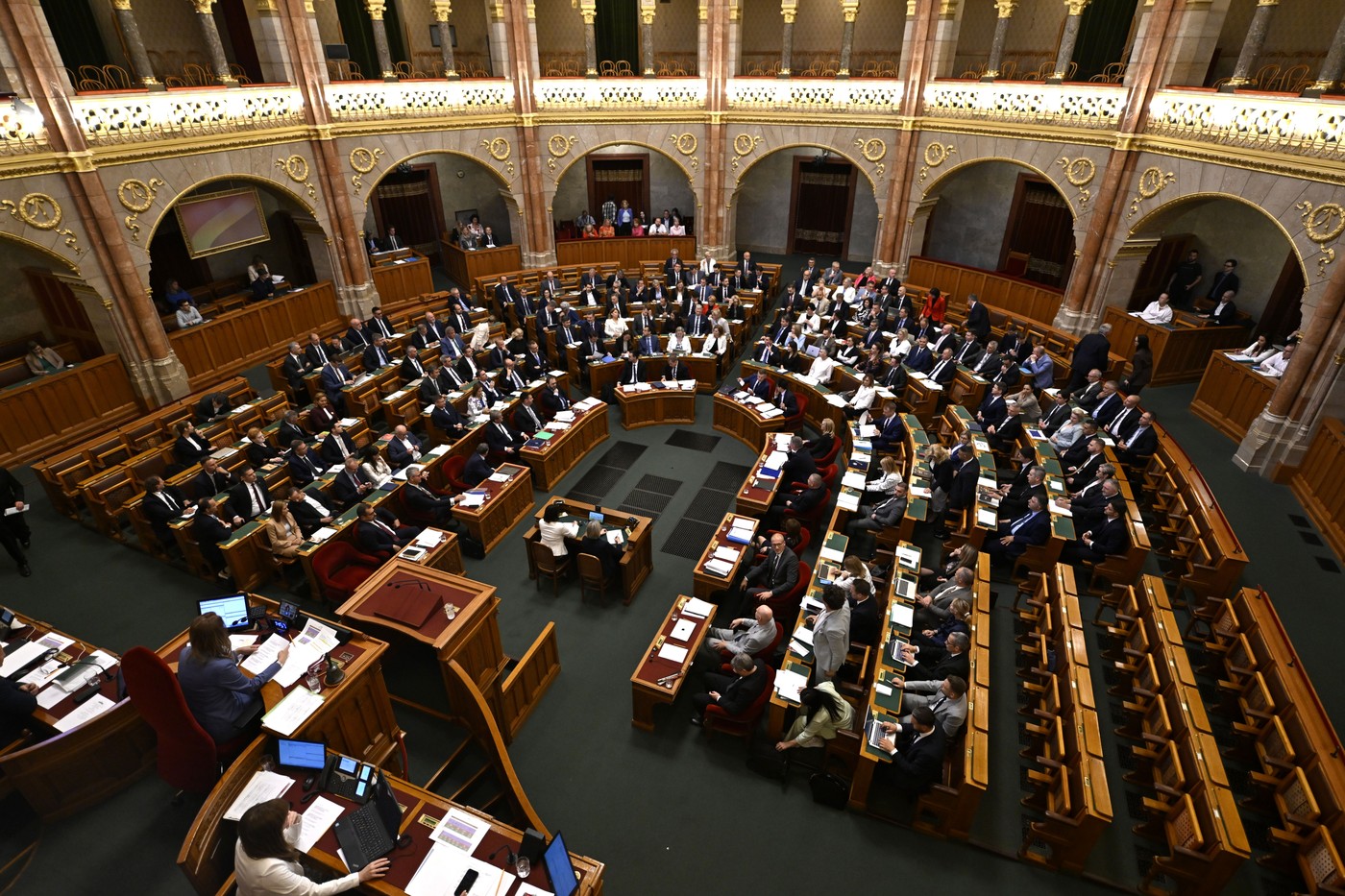 Madžarski parlament
