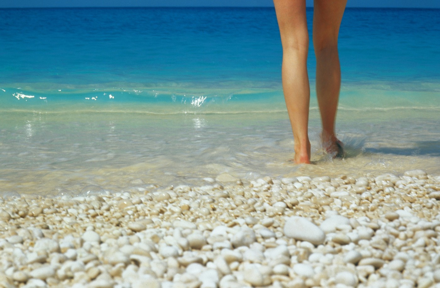 Ženska na plaži