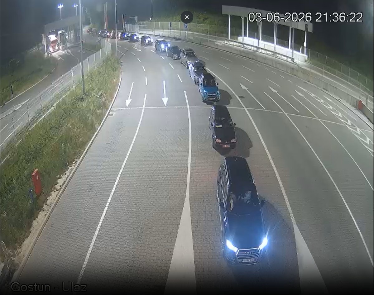 gneča na mejnem prehodu Gostun
