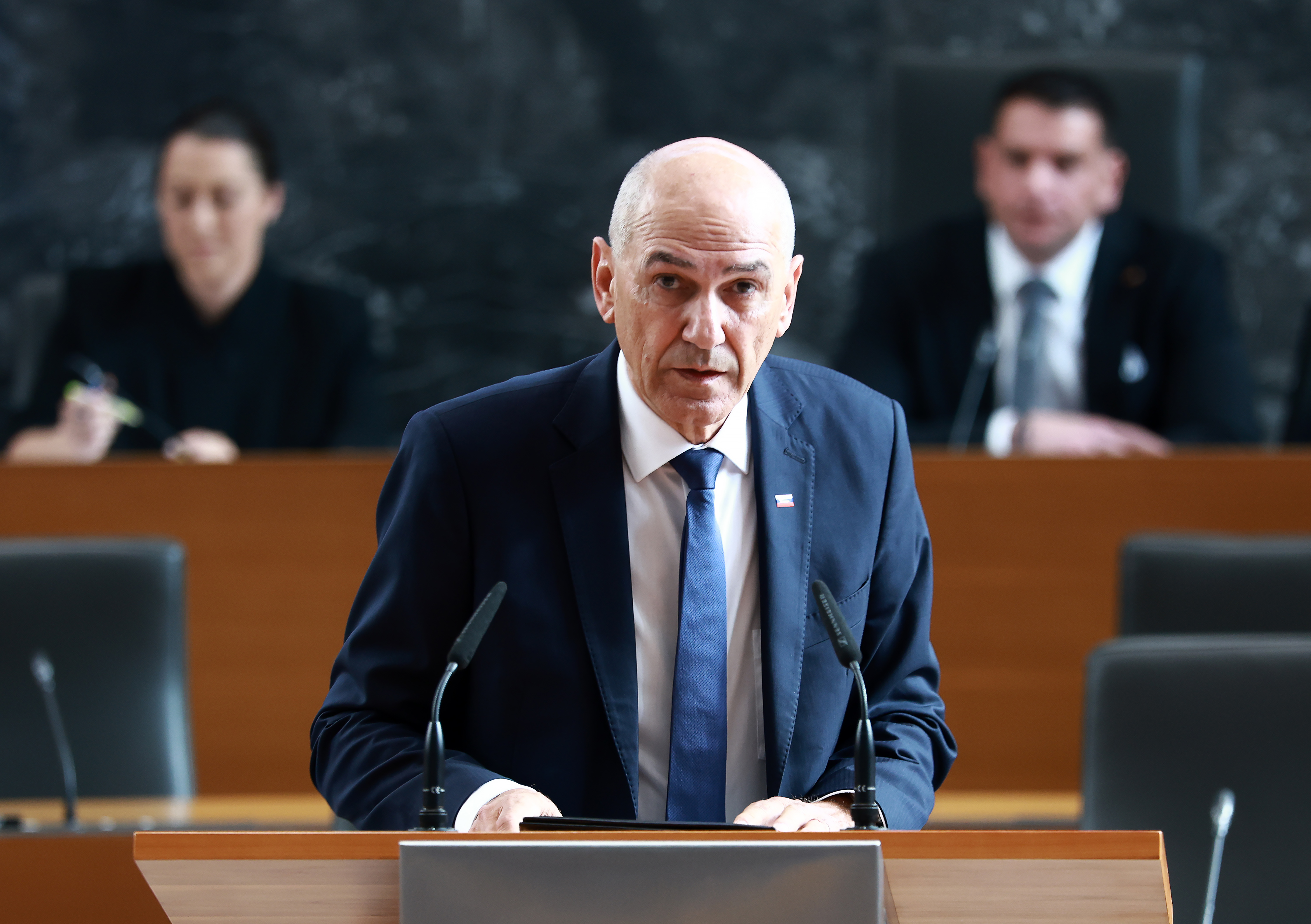 Janez Janša v DZ