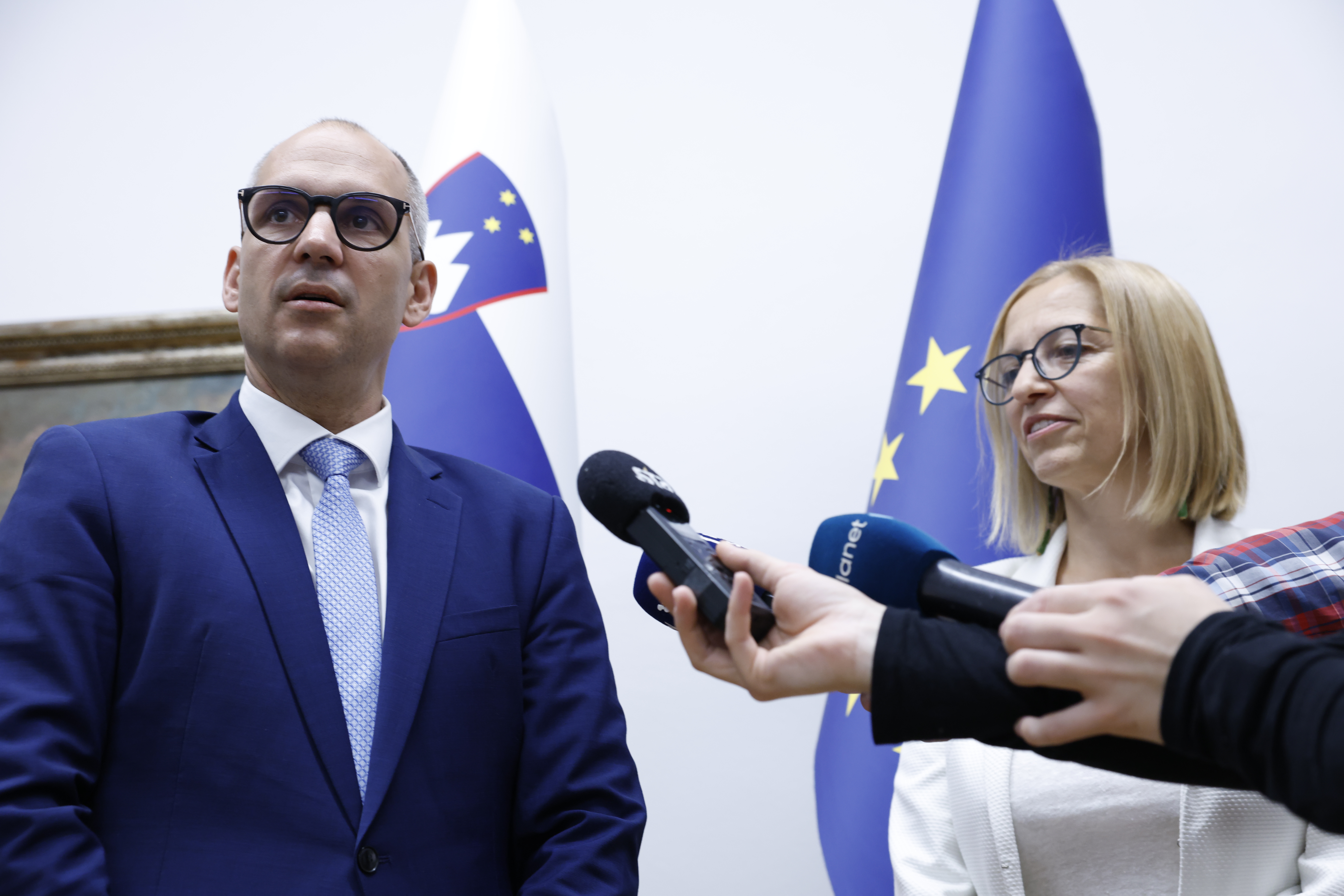 Primopredaja, ministrstvo za zdravje, Valentina Prevolnik Rupel, Tadej Ostrc