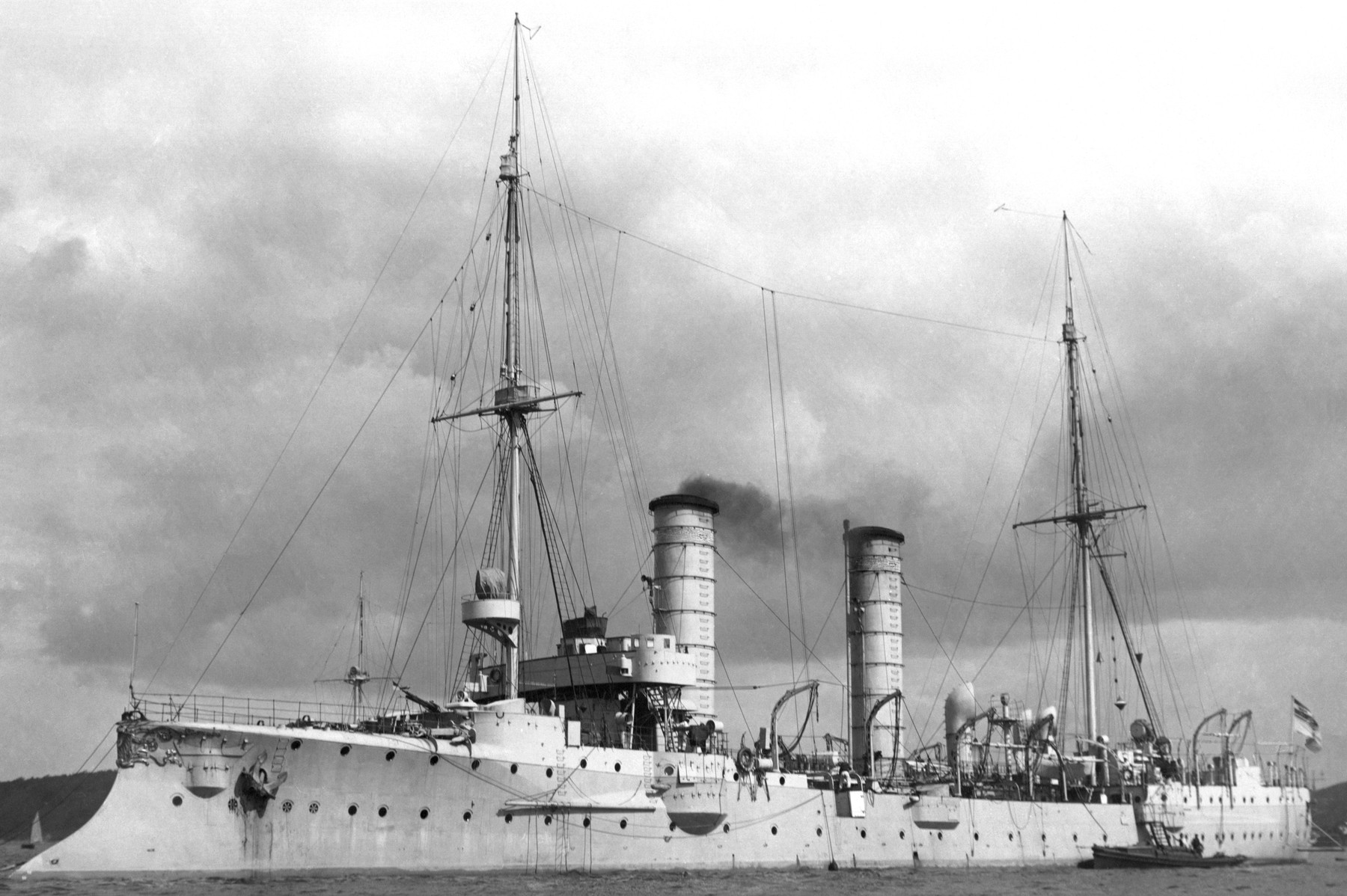 " S.M.S. Ariadne ", Motiv aus : " Kiel und die Deutsche Marine " , Verlag der Neuen Photogr. Gesellschaft AG, Steglitz-Berlin, 1906