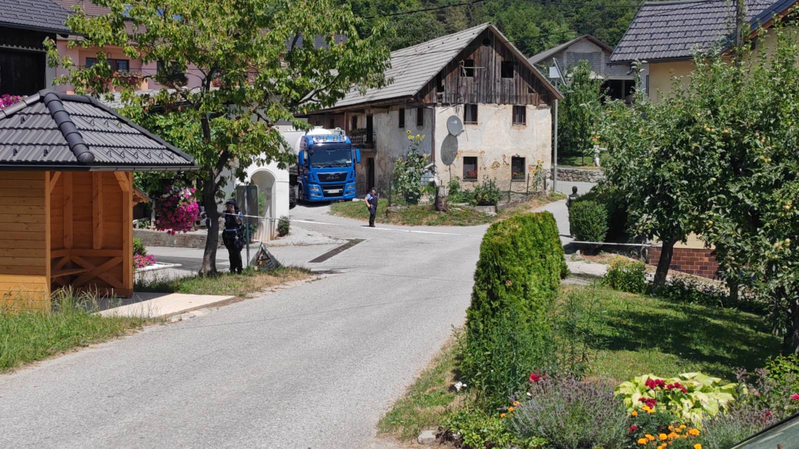 Moški ustrelil nekdanjo ženo v Moravčah