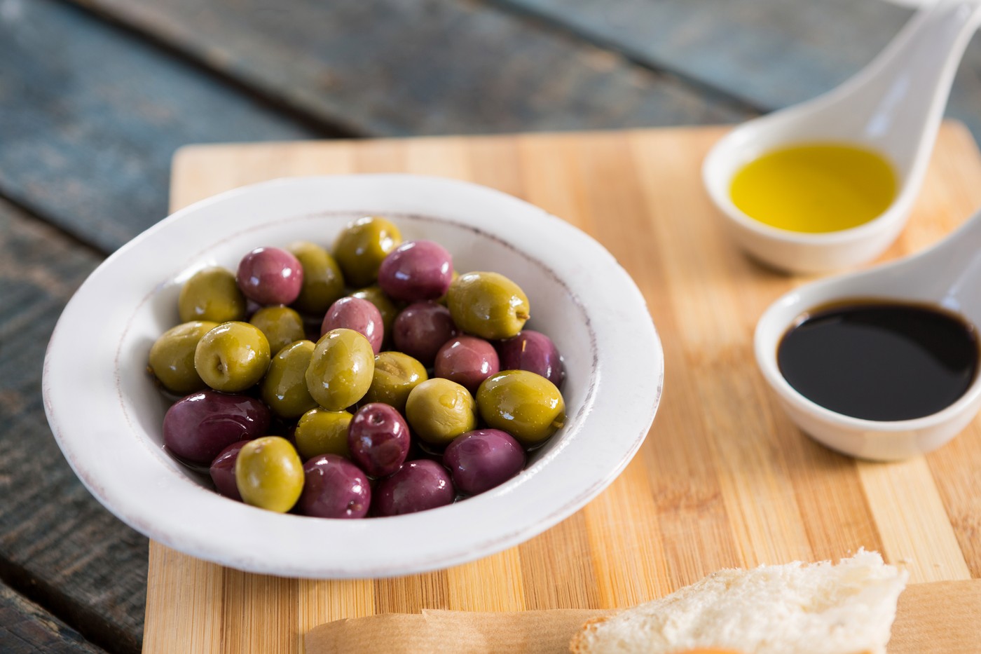 Olive in olivno olje