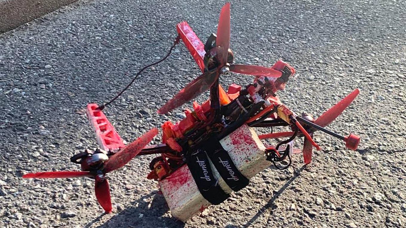 dron padel na rusko veleposlaništvo