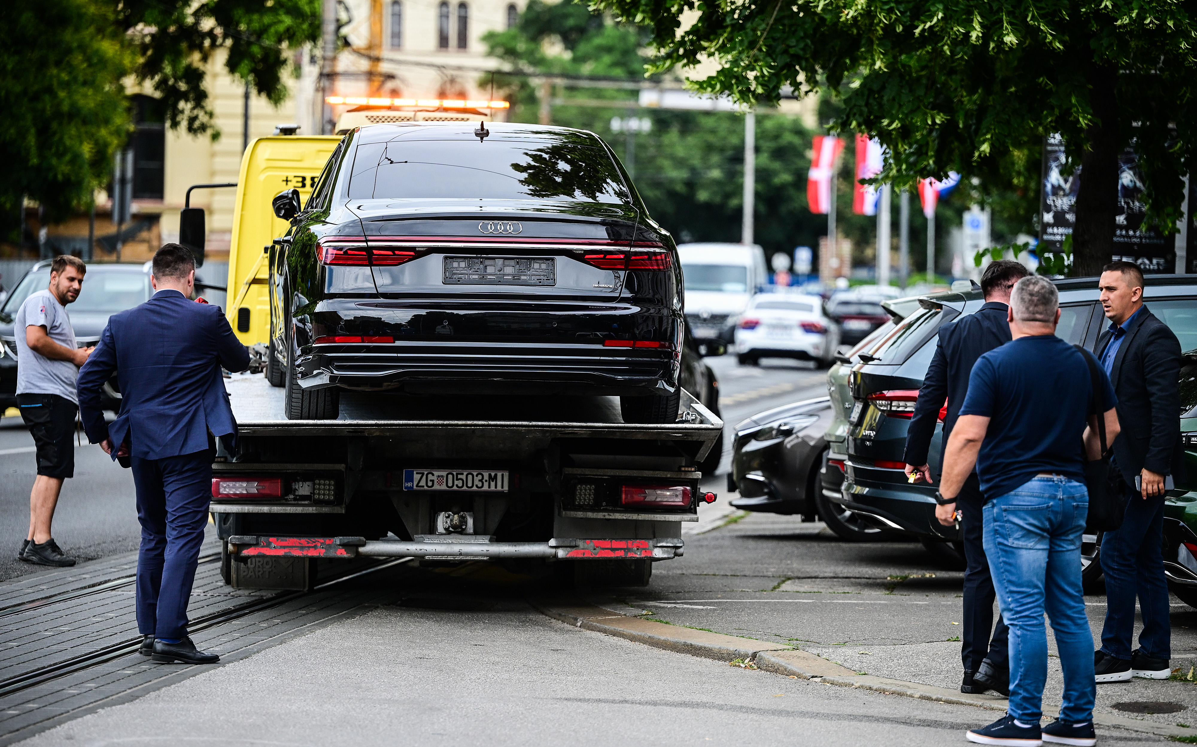 Varovano vozilo Andreja Plenkovića udeleženo v prometni nesreči