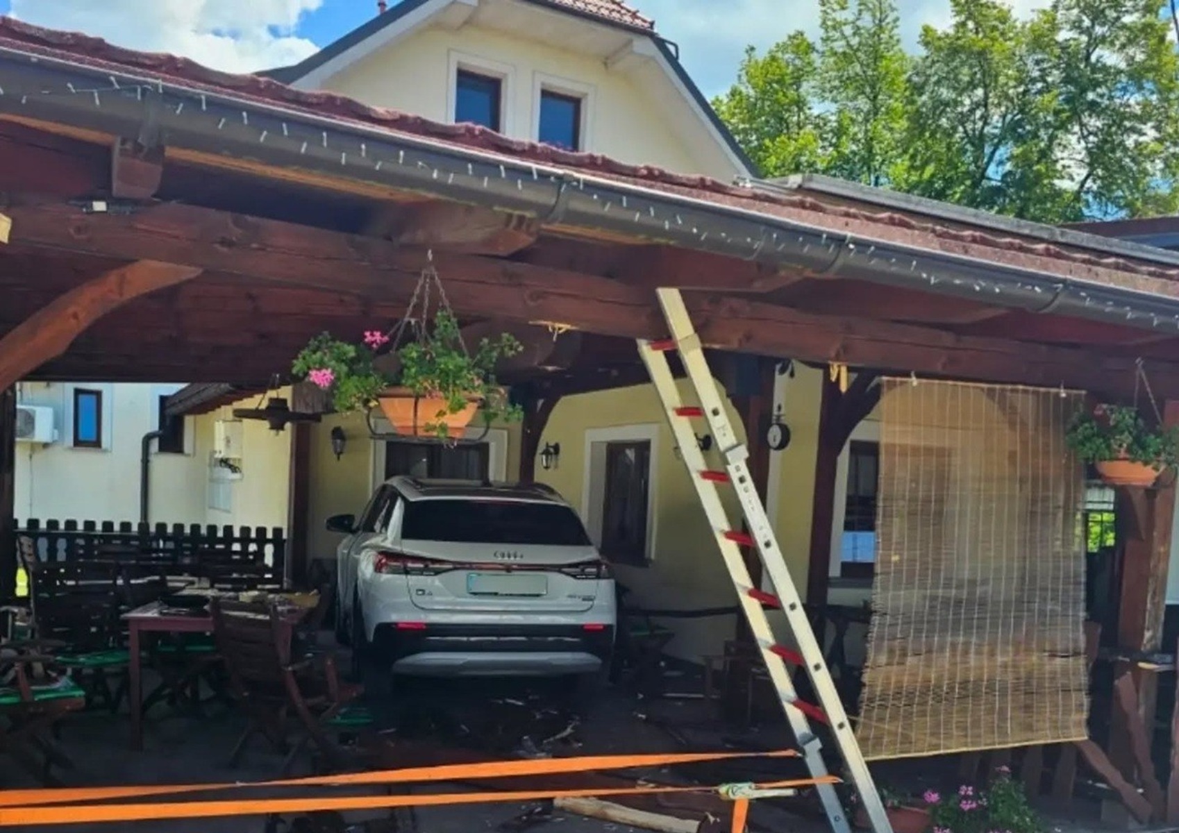 prometna nesreča