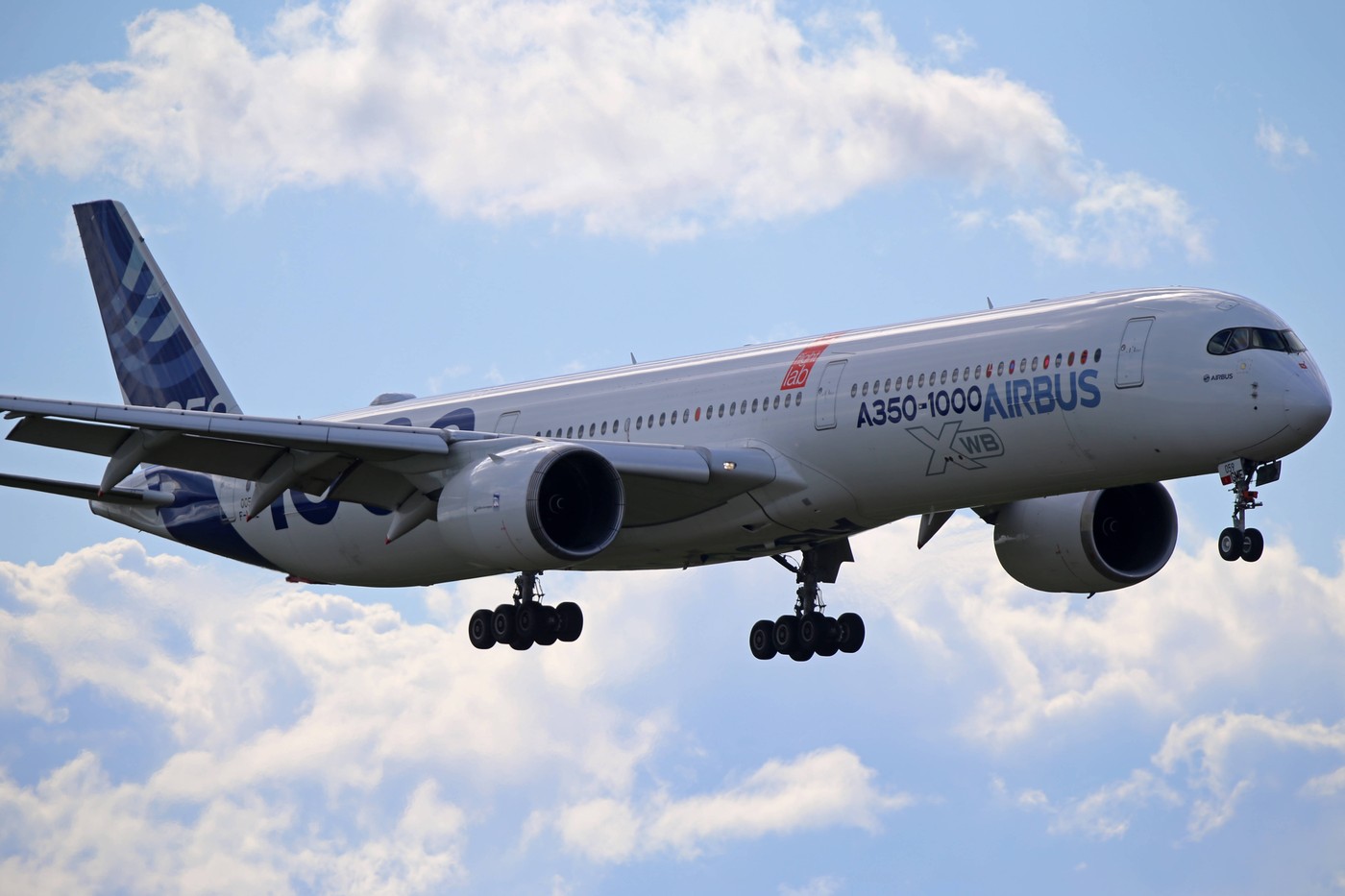 Letalo Airbus A350-1000ULR
