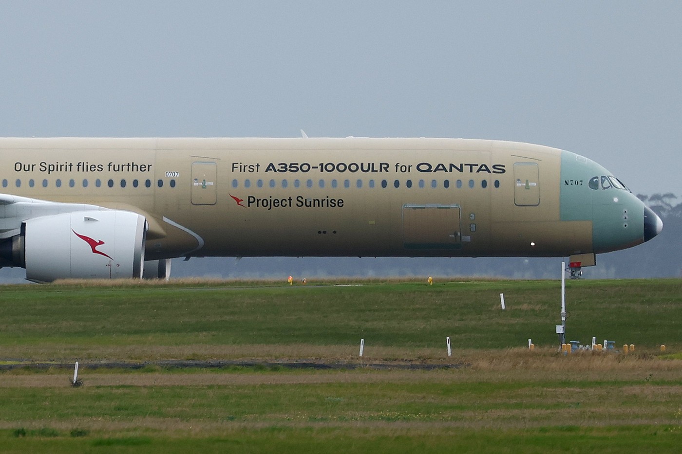Letalo Airbus A350-1000ULR
