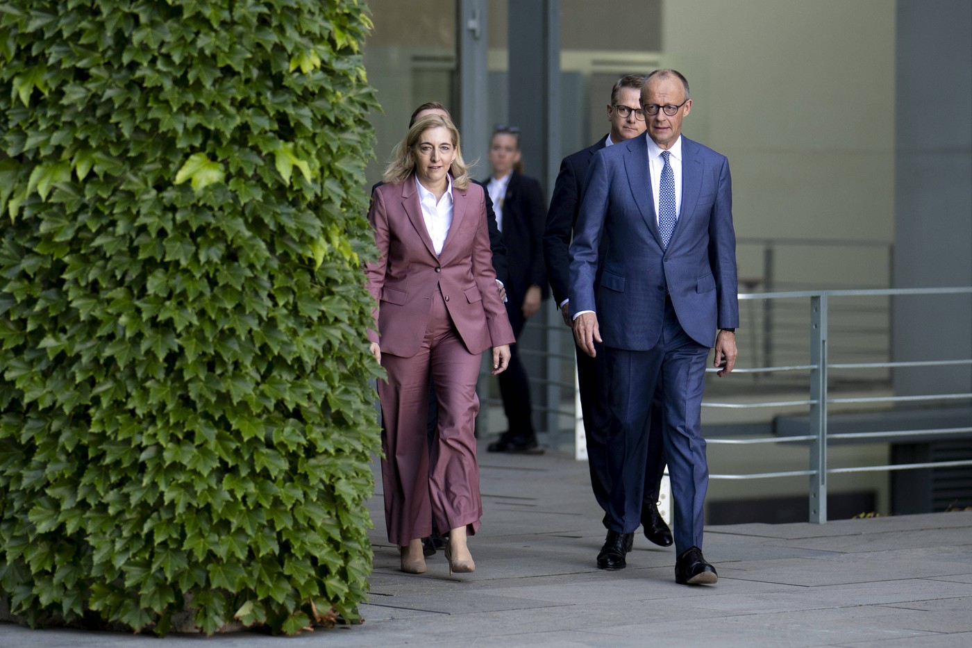 Nina Warken in Friedrich Merz