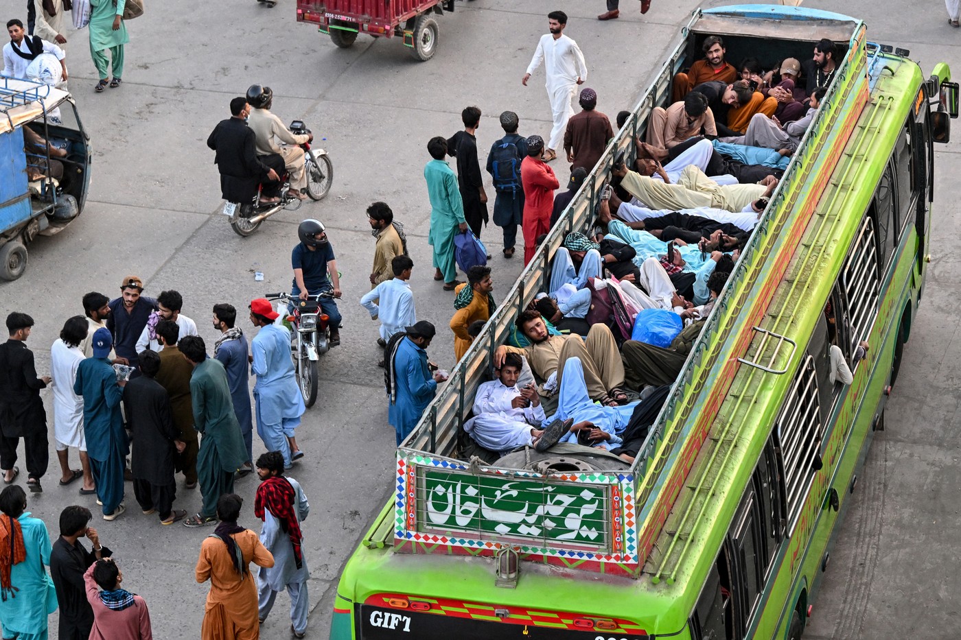 Avtobus v Pakistanu