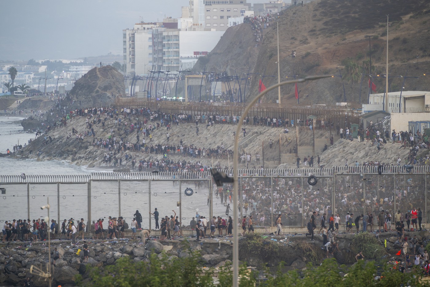 Migranti v Ceuti, Španija