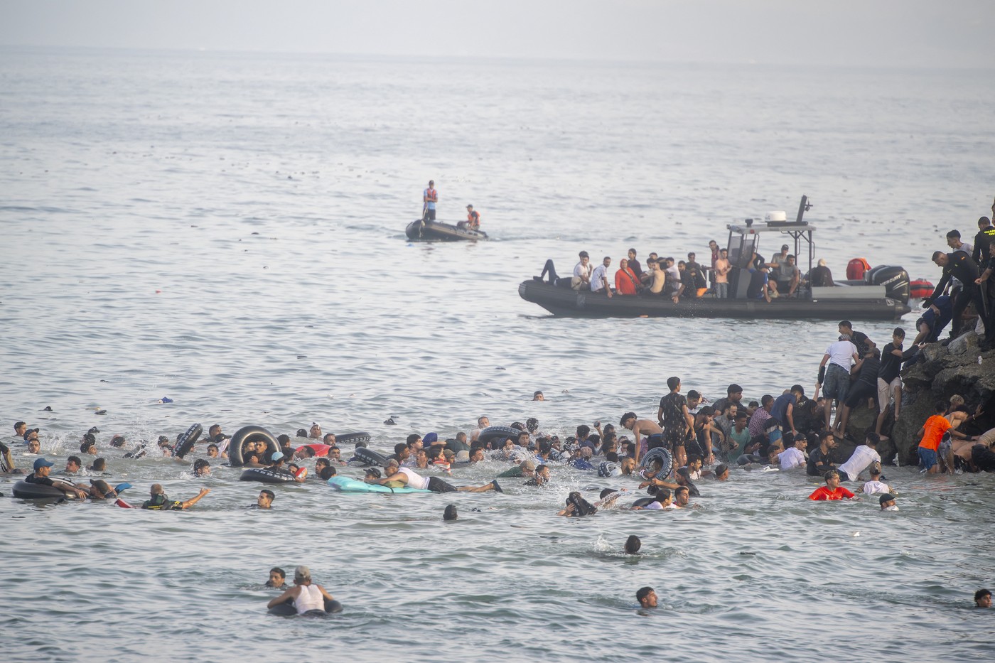 Migranti v Ceuti, Španija
