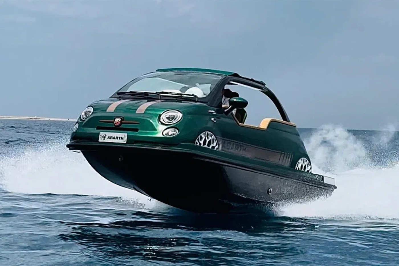 Car 500 Off Shore, pol čoln - pol avto, Fiat 500, gliser