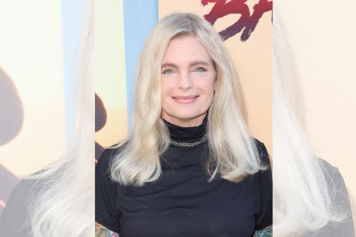 Erika Eleniak