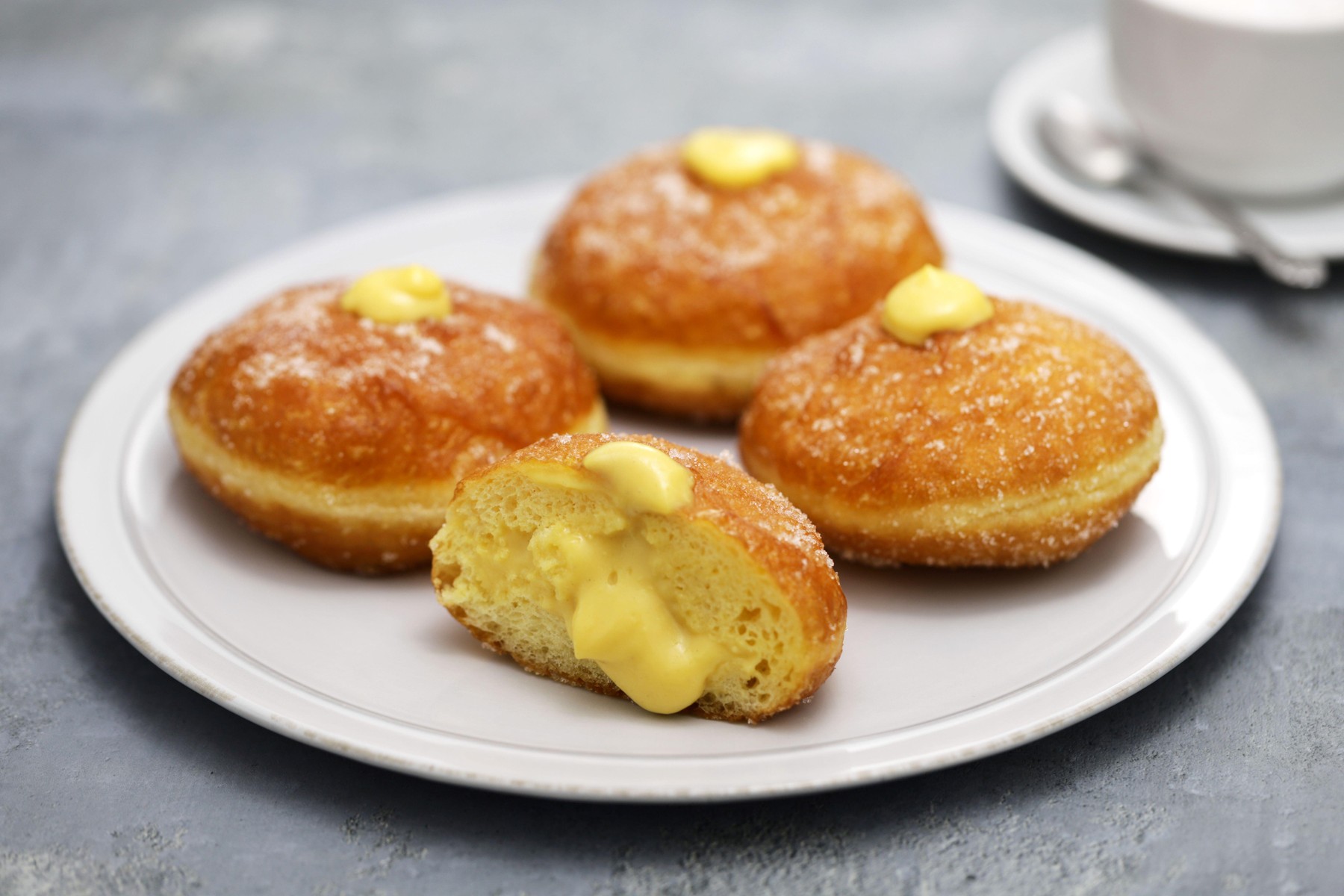 Sladica bombolone, ki je povzročila evforijo