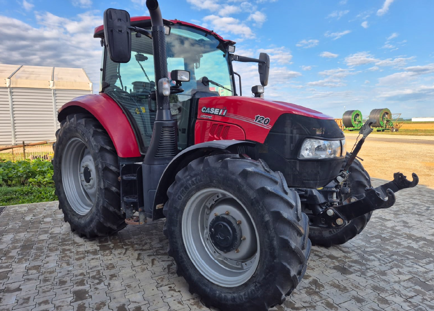 ukraden traktor