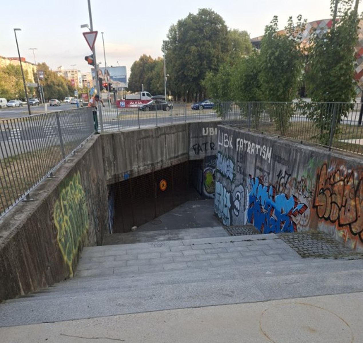 Podhod pri Aleji