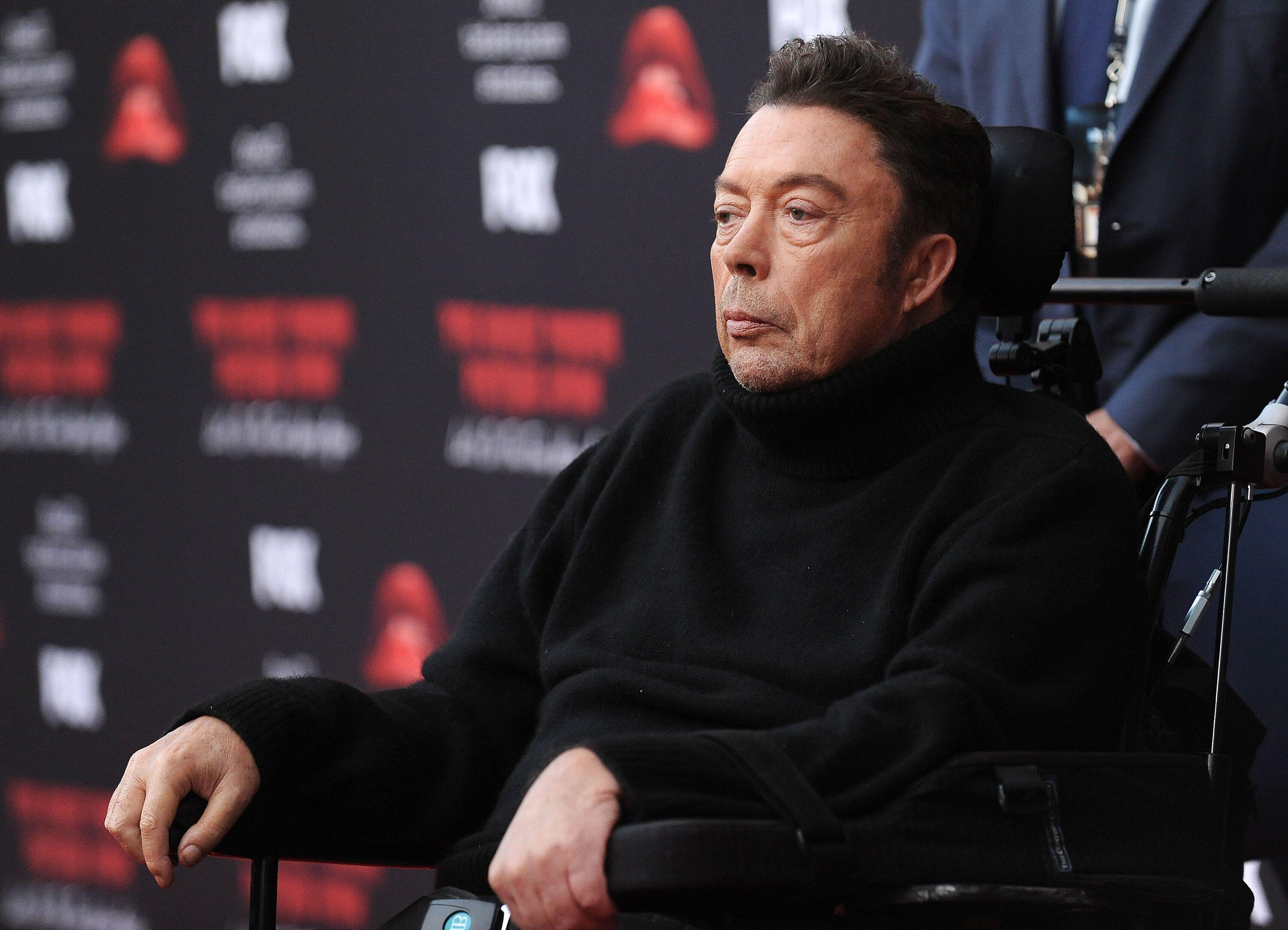 Tim Curry