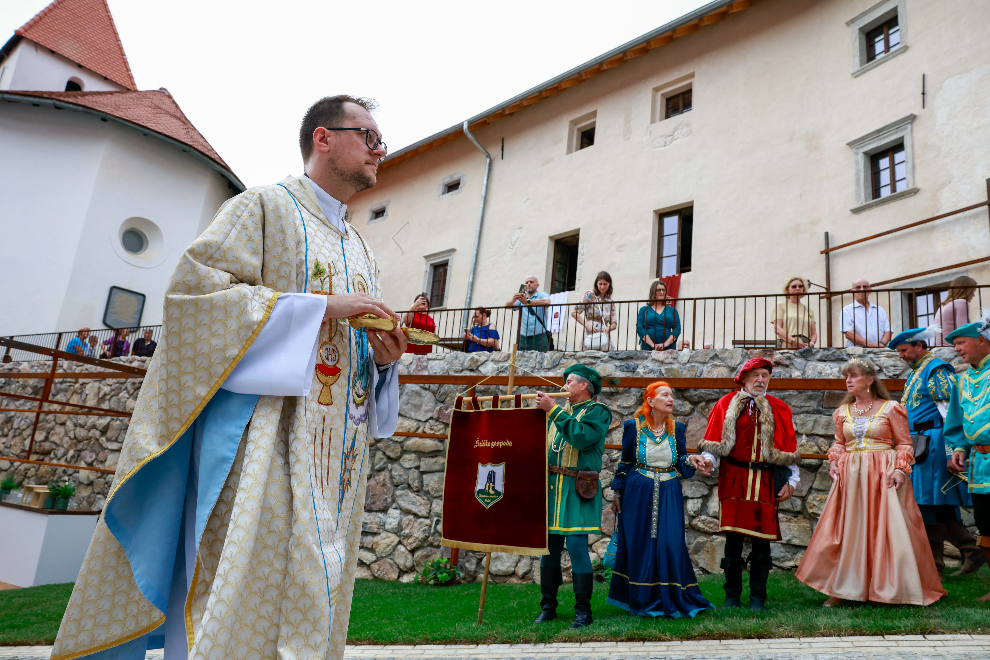 Prenova gradu Turjak