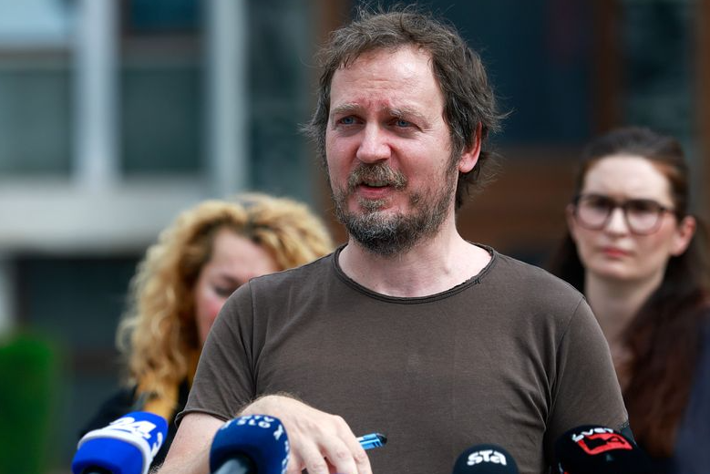 Nevladne organizacije proti predlaganim spremembam zakona o tujcih, Goran Lukić