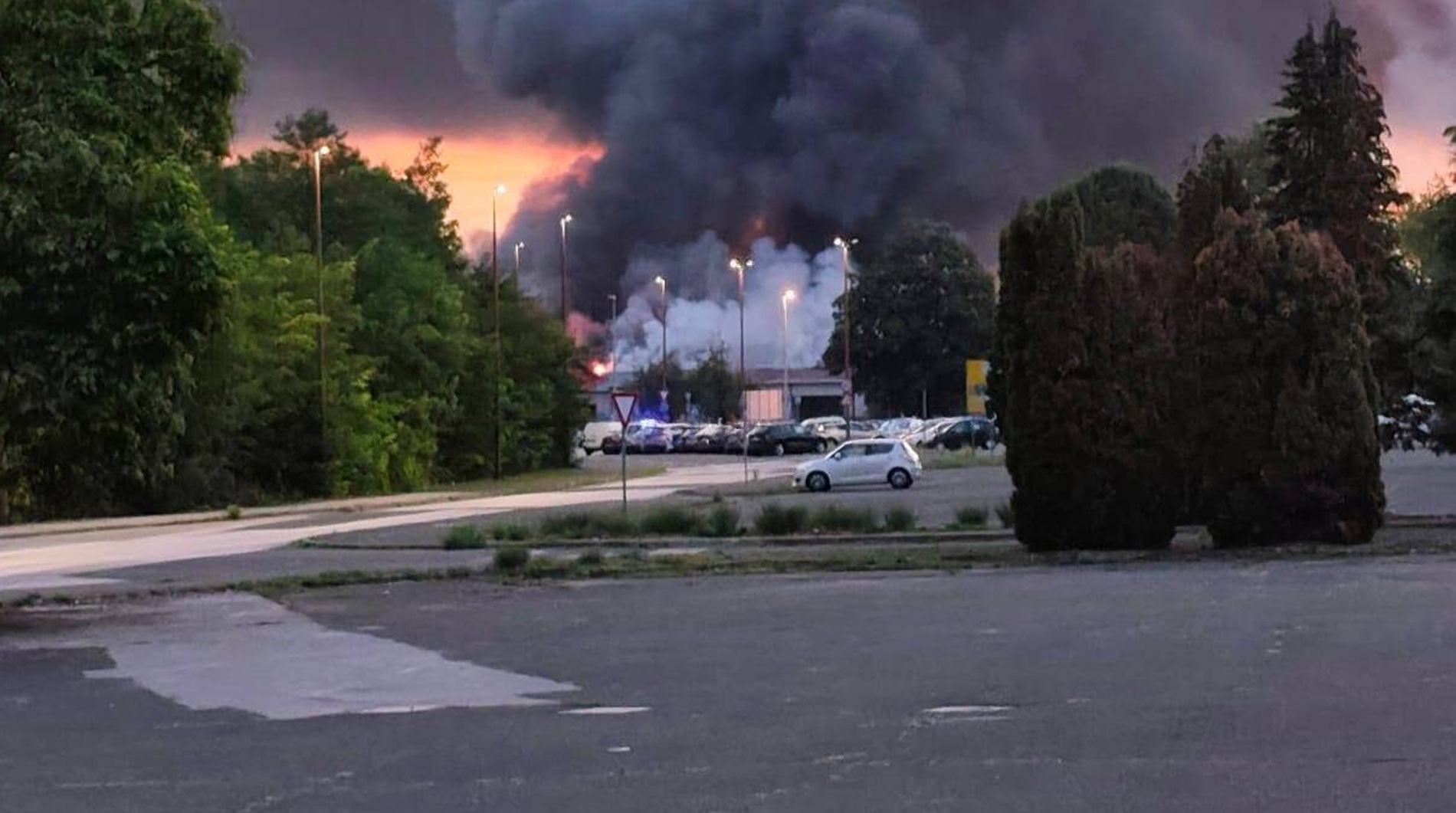 Požar v Karlovcu