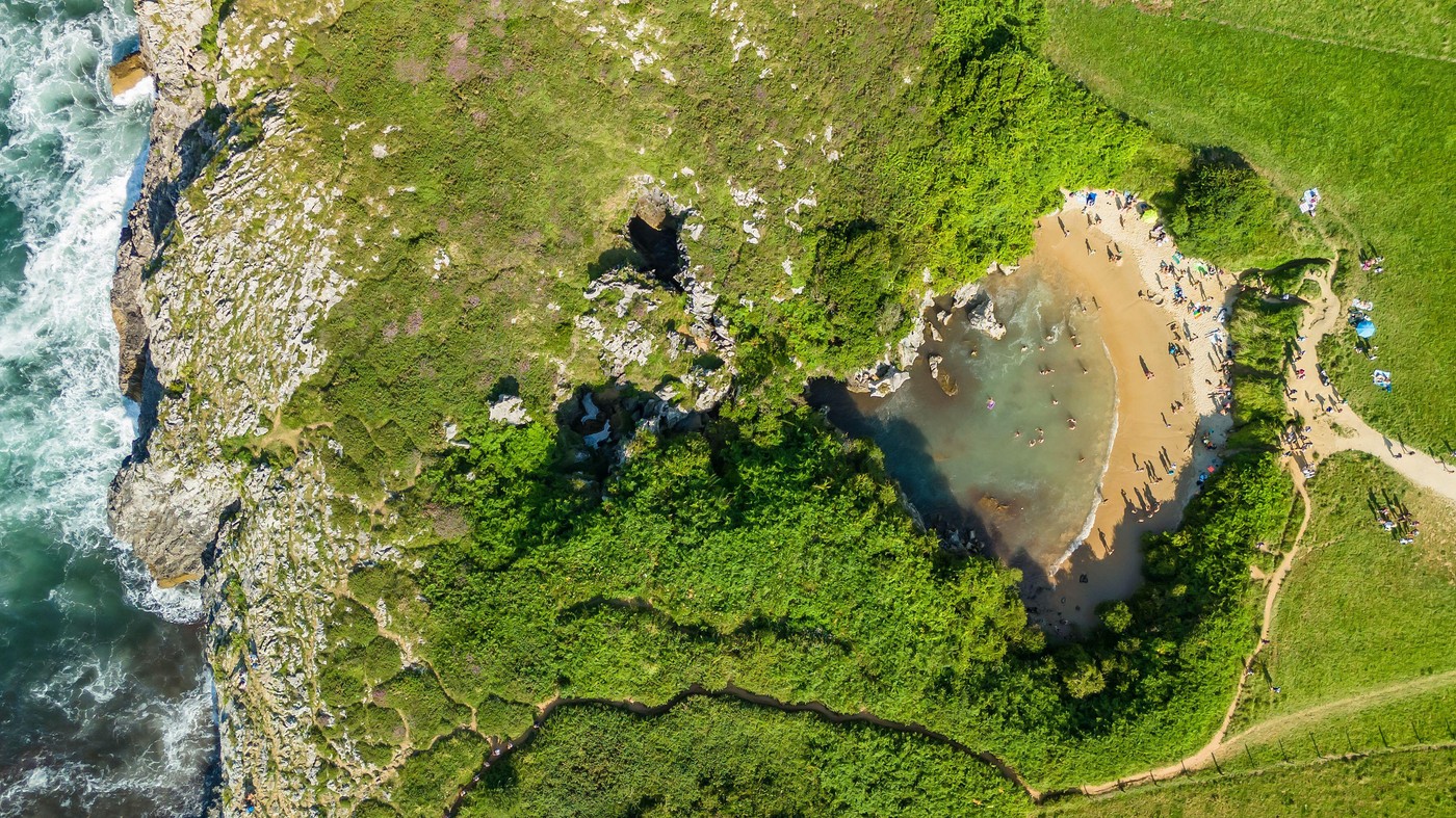 Playa de Gulpiyuri